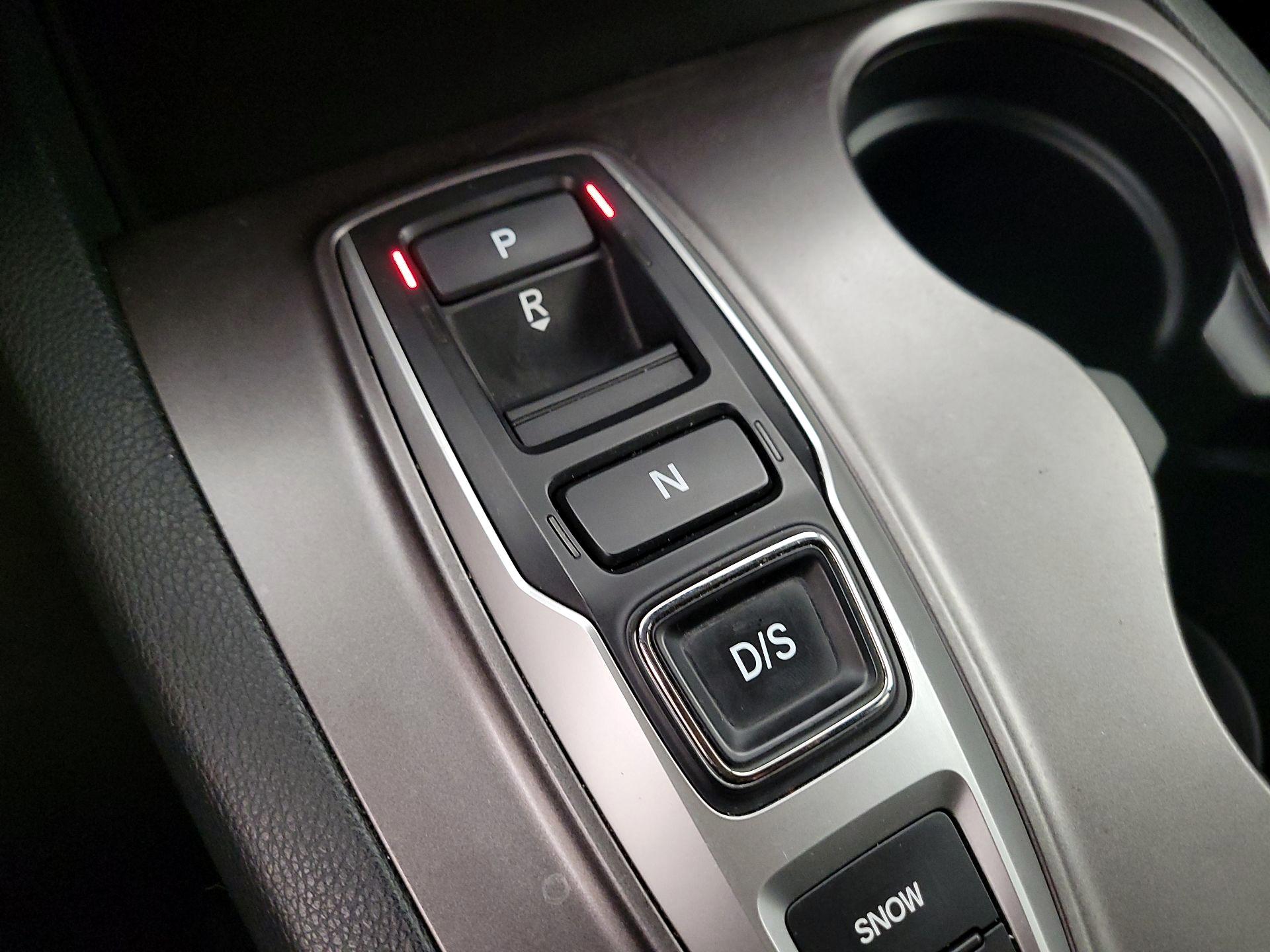 Thumbnail: 2022 Honda Pilot - 17