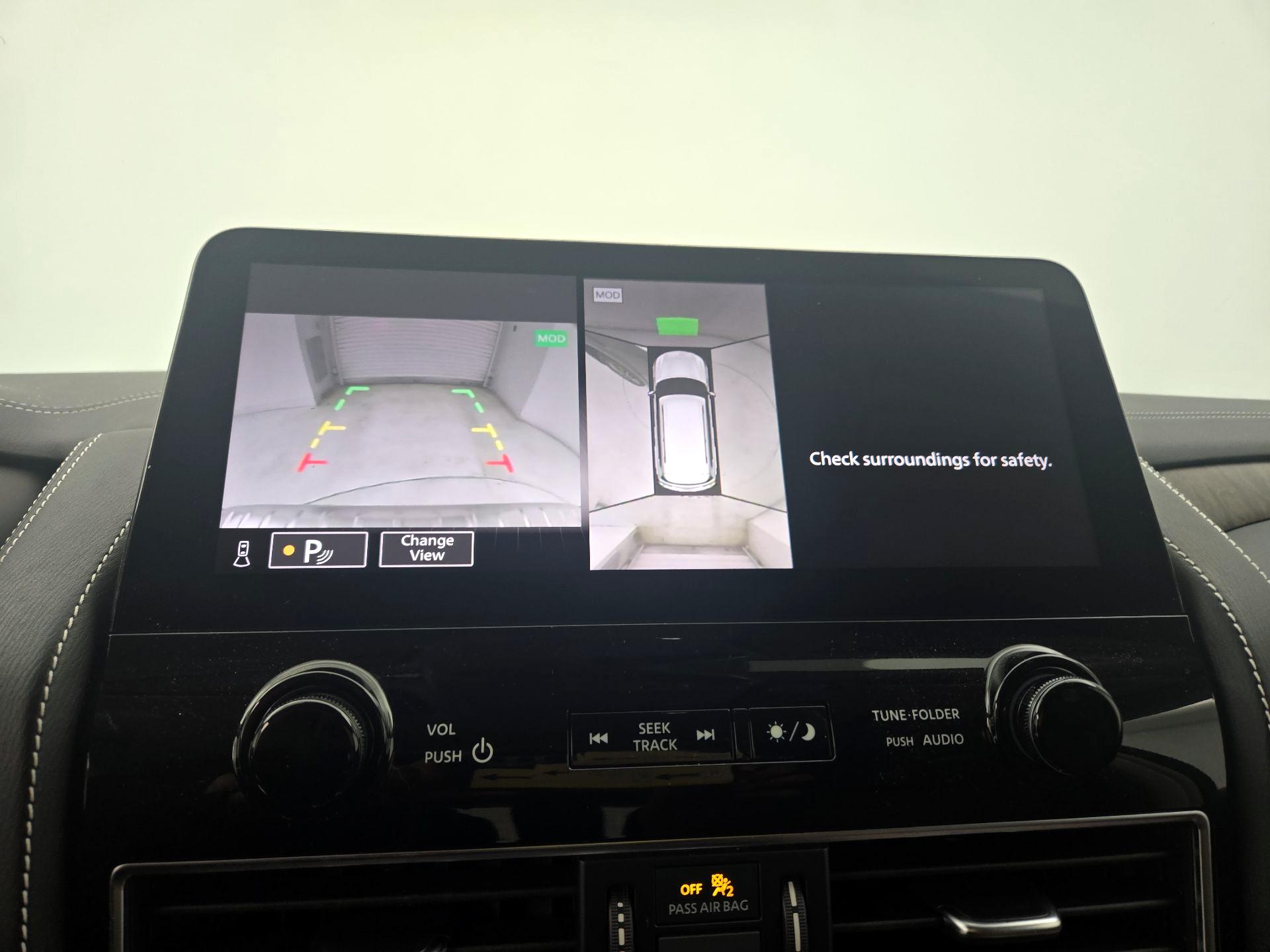 Thumbnail: 2023 INFINITI QX80 - 15