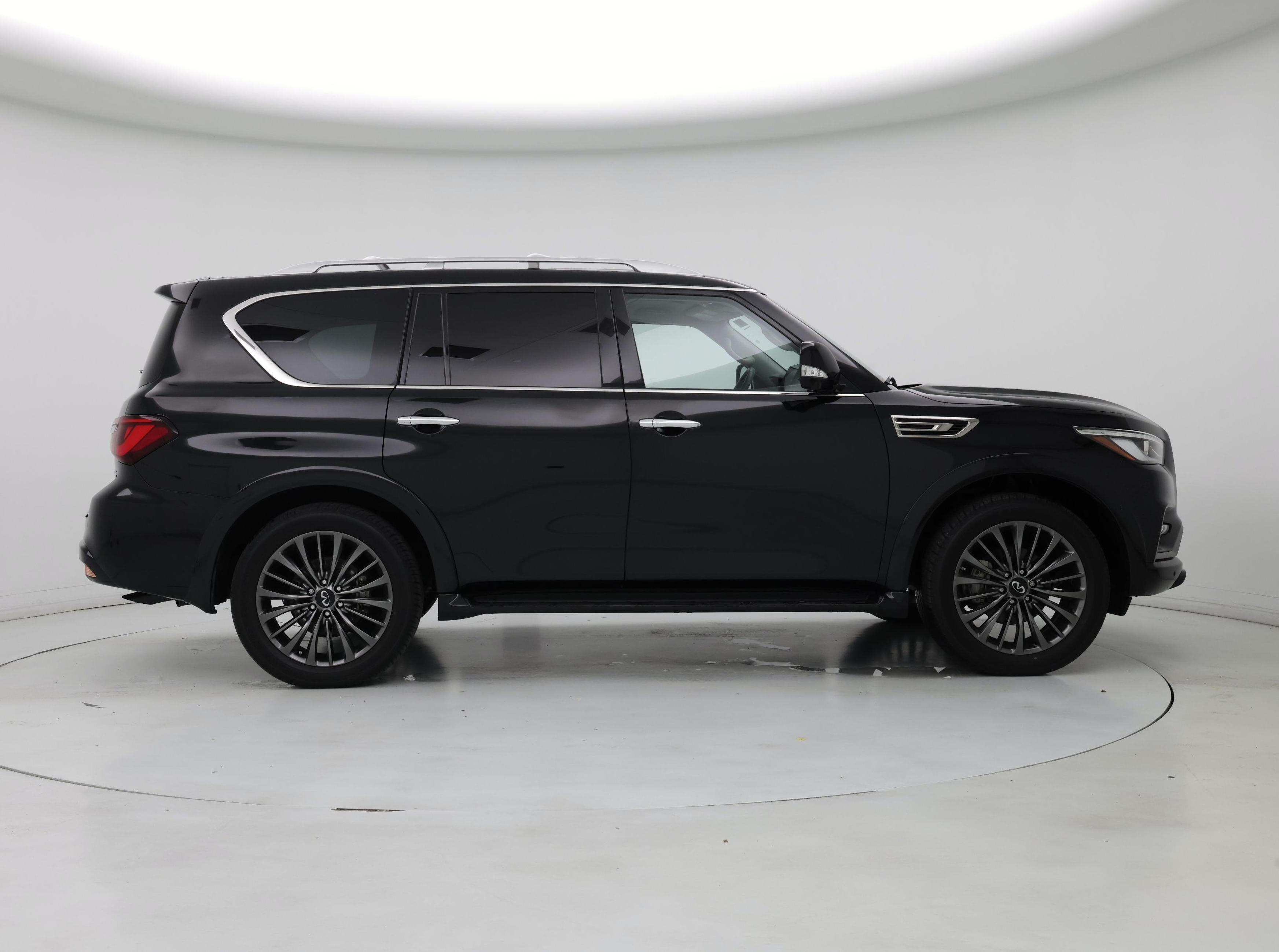 Thumbnail: 2023 INFINITI QX80 - 7