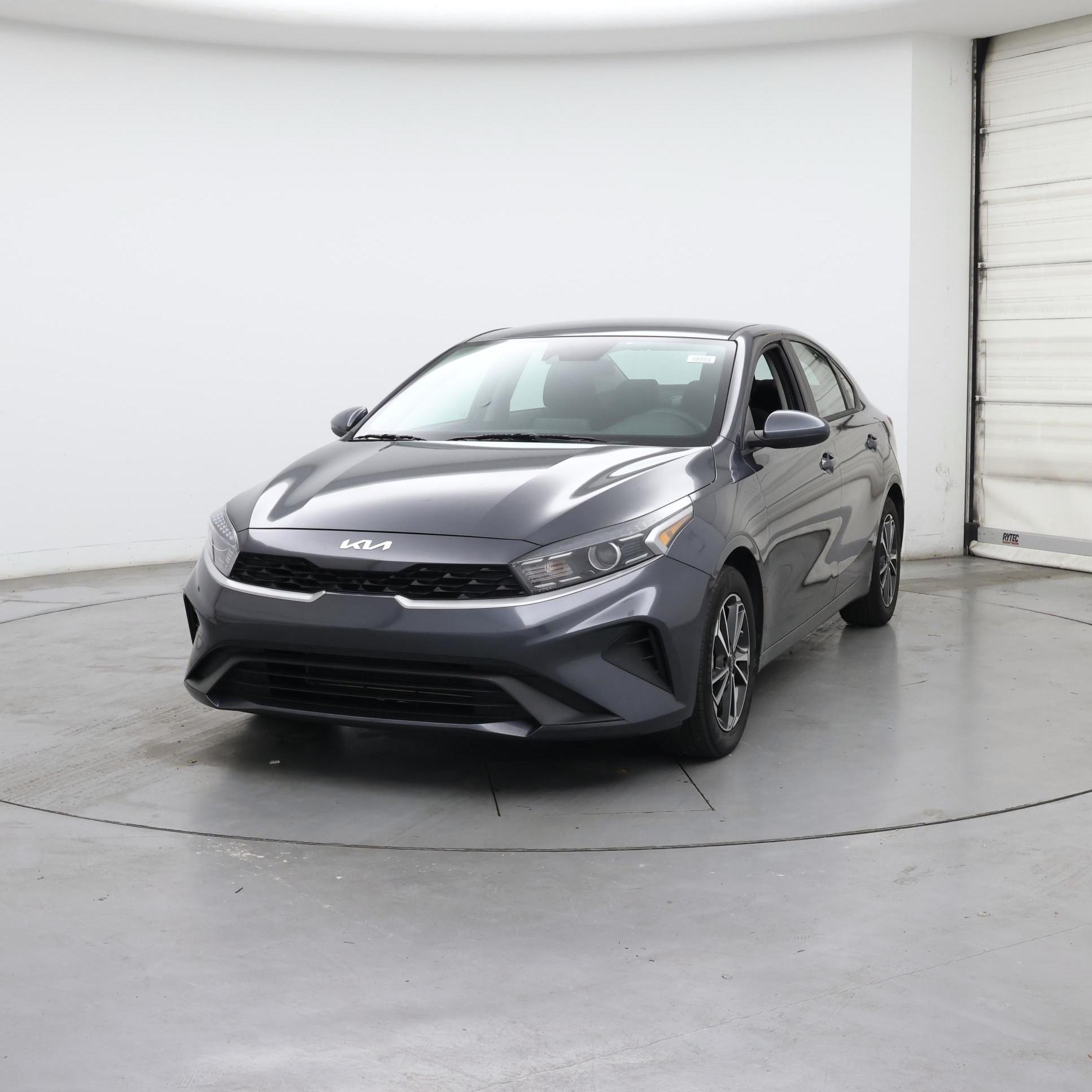 Thumbnail: 2022 Kia Forte - 4