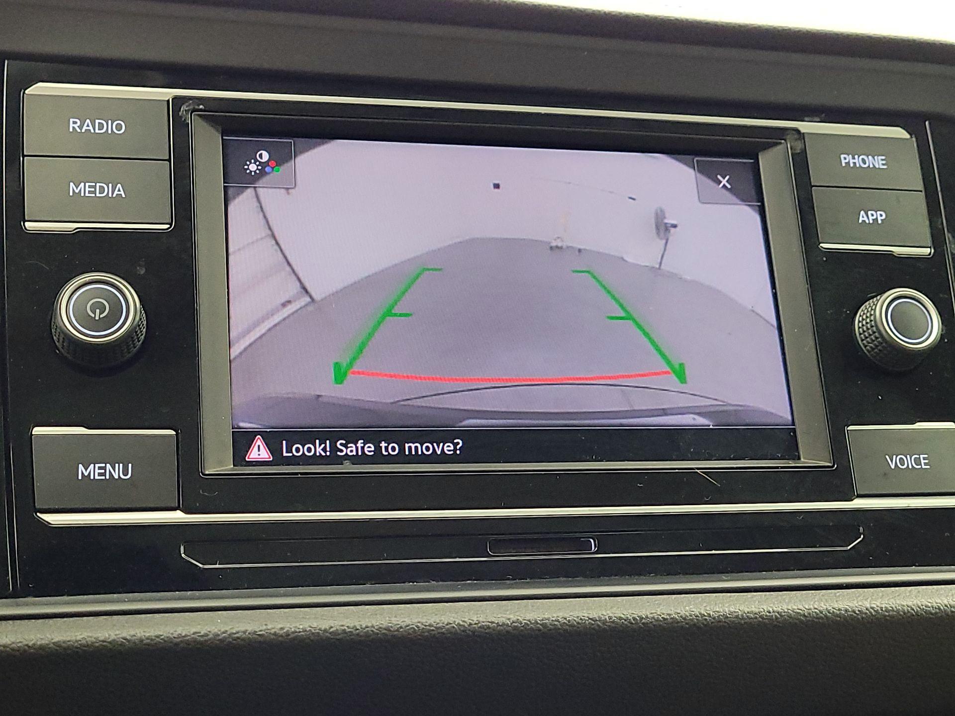 Thumbnail: 2020 Volkswagen Jetta - 14