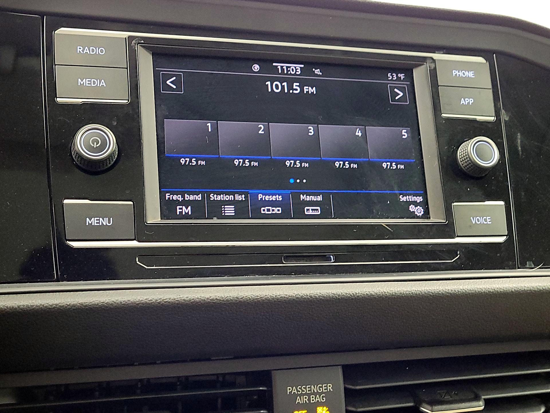 Thumbnail: 2020 Volkswagen Jetta - 15