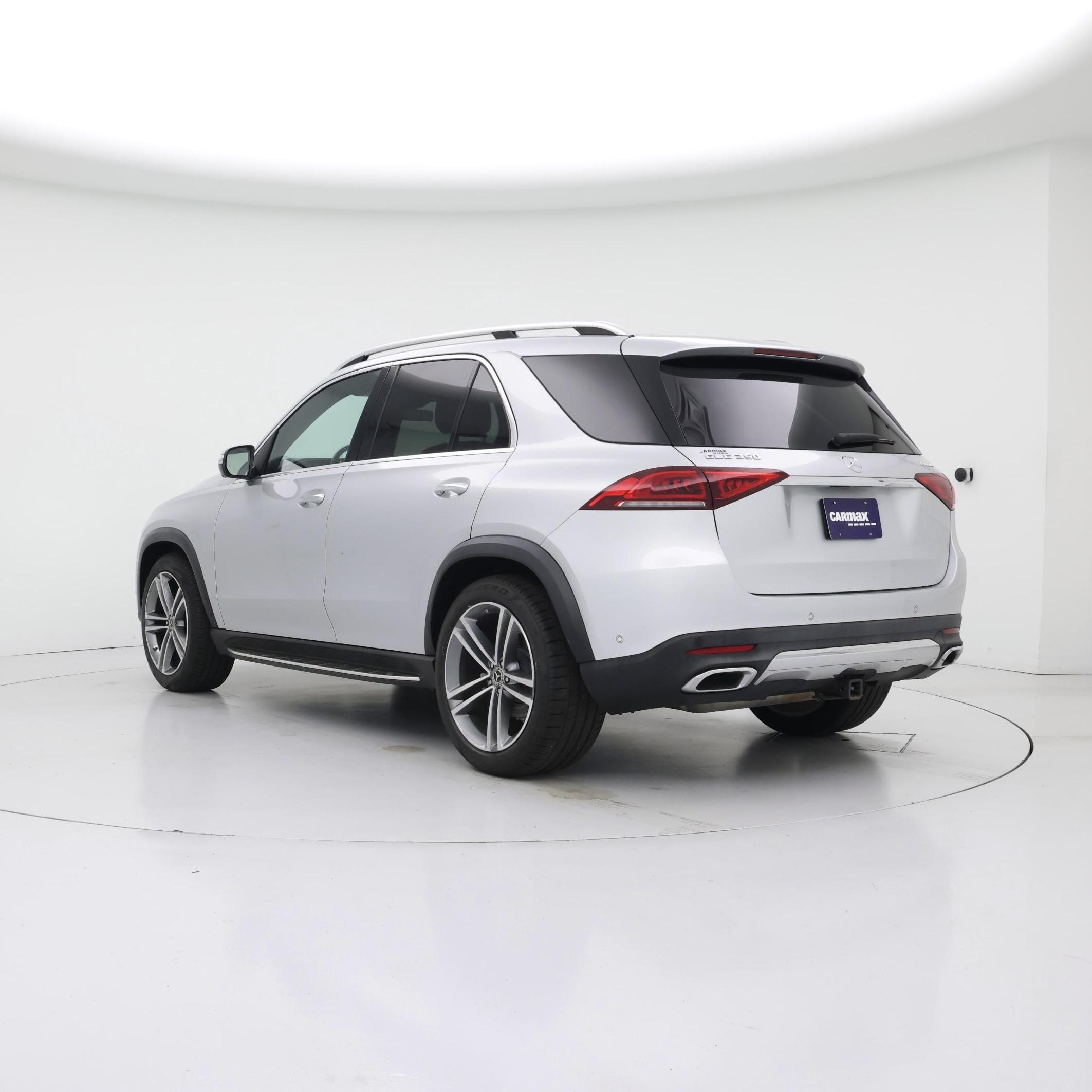 Thumbnail: 2020 Mercedes-Benz GLE - 2