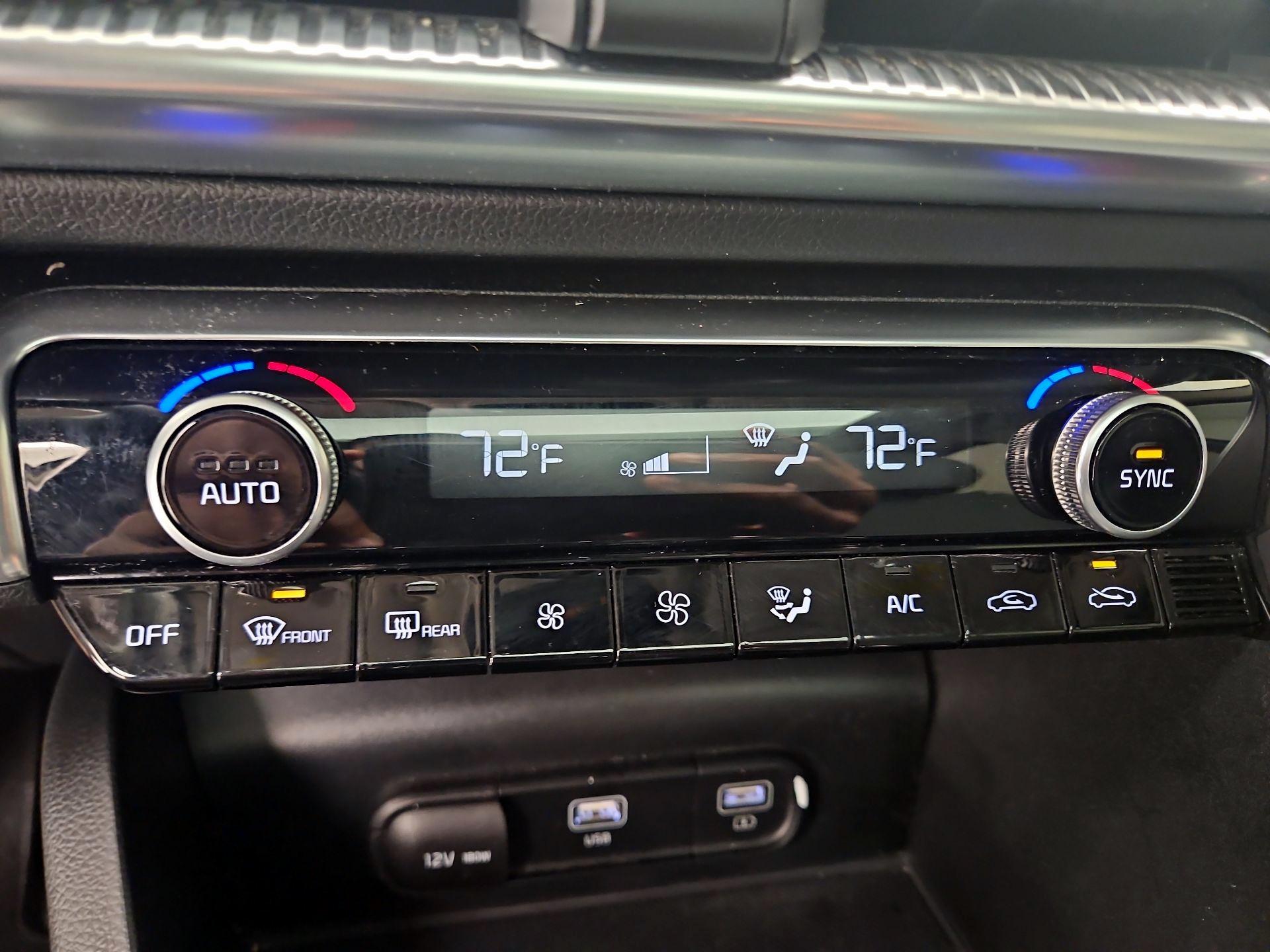 Thumbnail: 2022 Kia K5 - 17