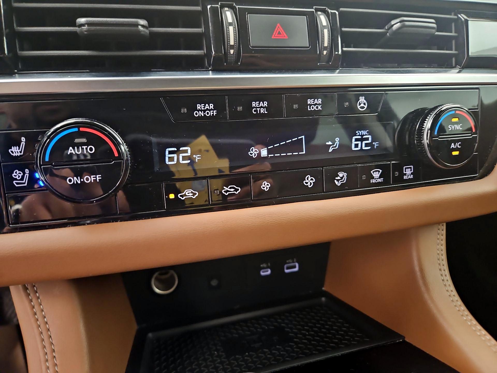 Thumbnail: 2023 Nissan Pathfinder - 16