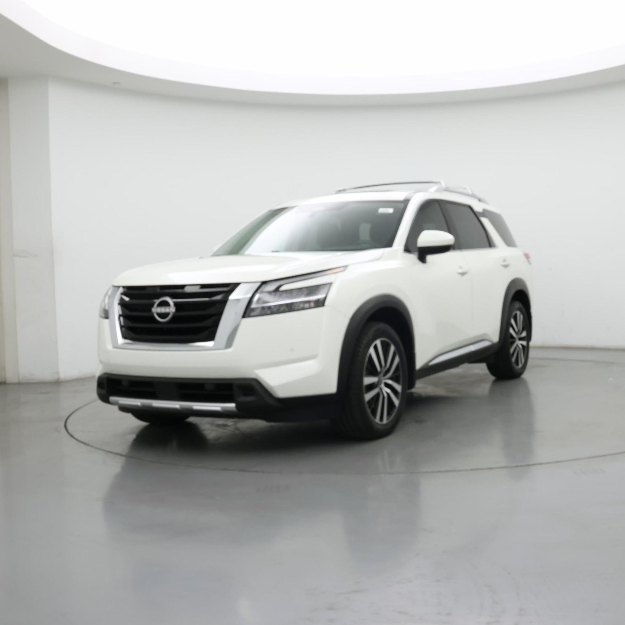 Thumbnail: 2023 Nissan Pathfinder - 4