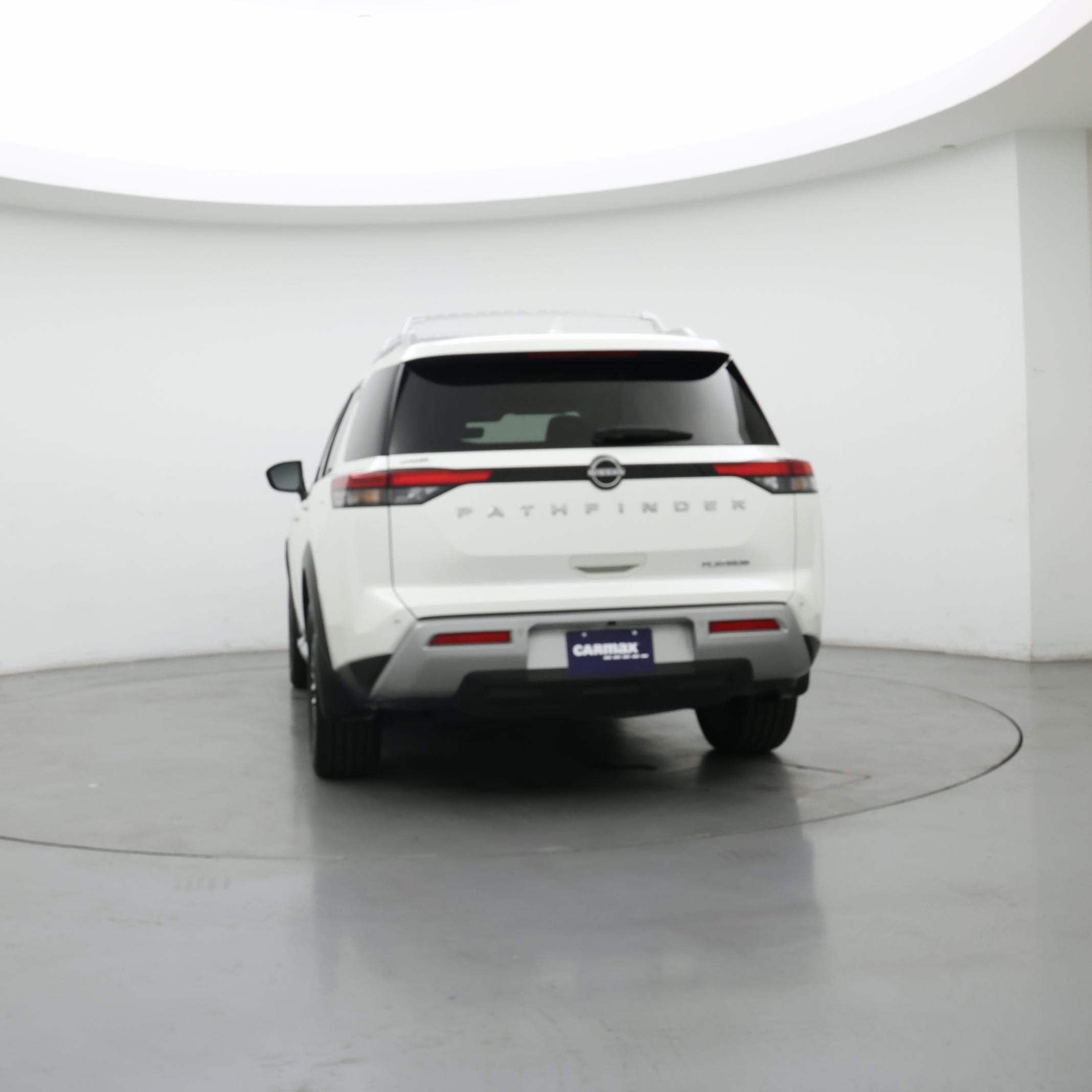 Thumbnail: 2023 Nissan Pathfinder - 6