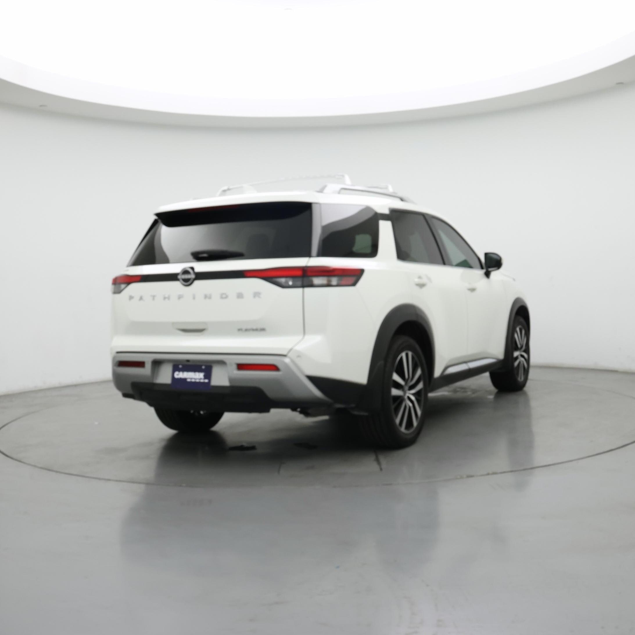 Thumbnail: 2023 Nissan Pathfinder - 8