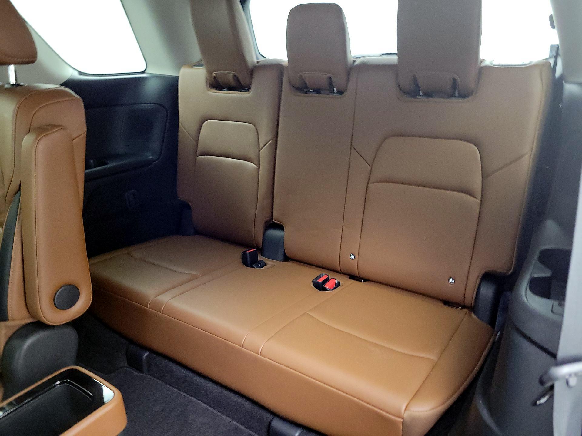 Thumbnail: 2023 Nissan Pathfinder - 20