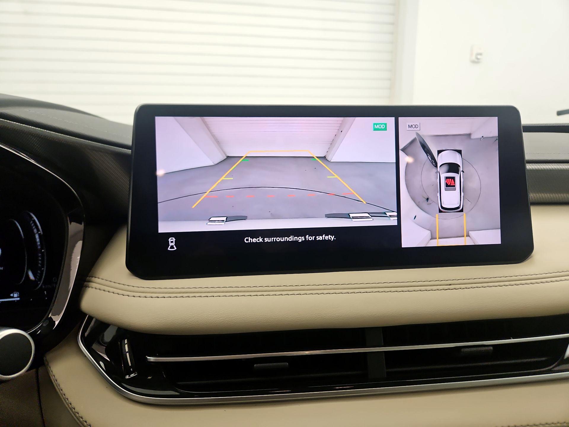 Thumbnail: 2023 INFINITI QX60 - 14