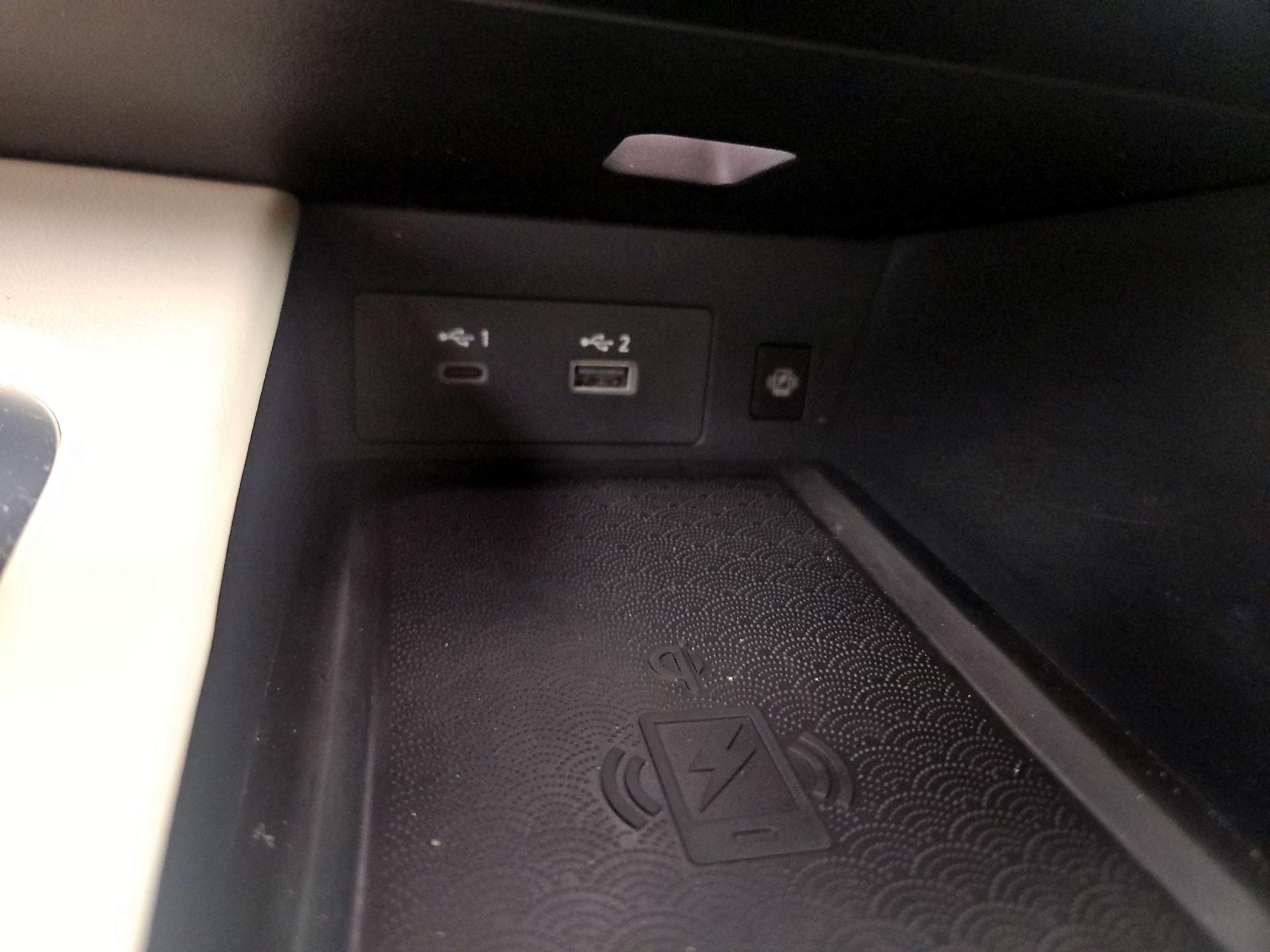 Thumbnail: 2023 INFINITI QX60 - 18