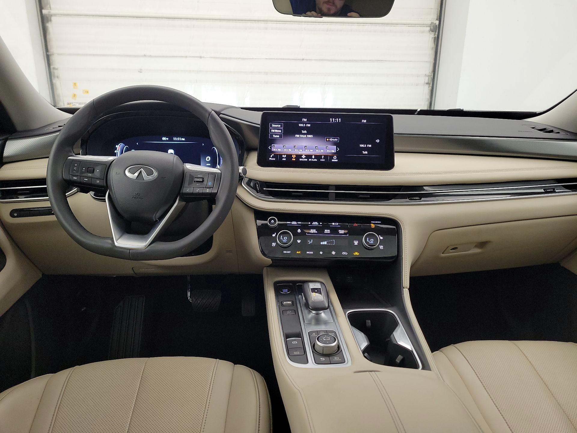 Thumbnail: 2023 INFINITI QX60 - 9