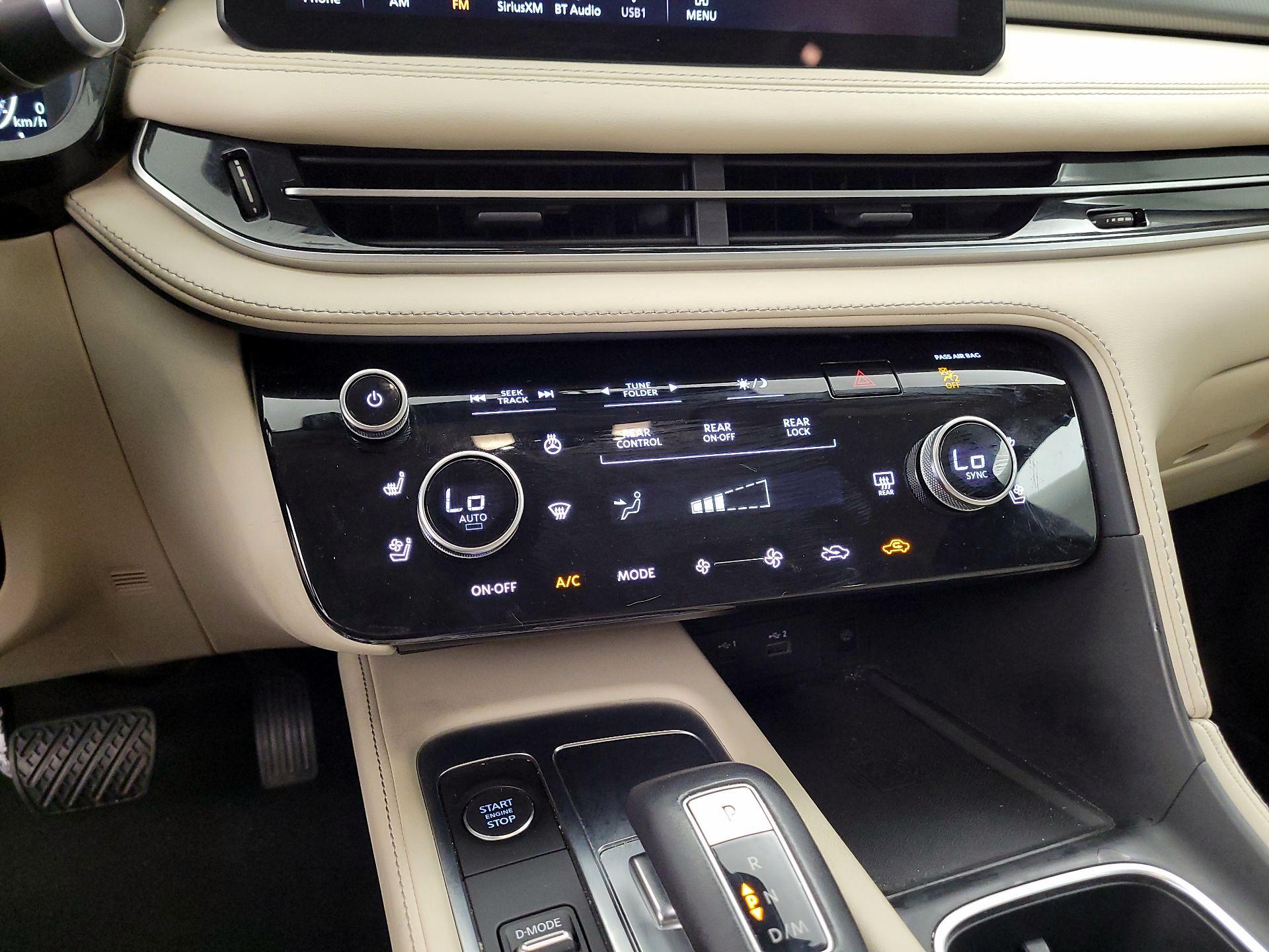 Thumbnail: 2023 INFINITI QX60 - 16