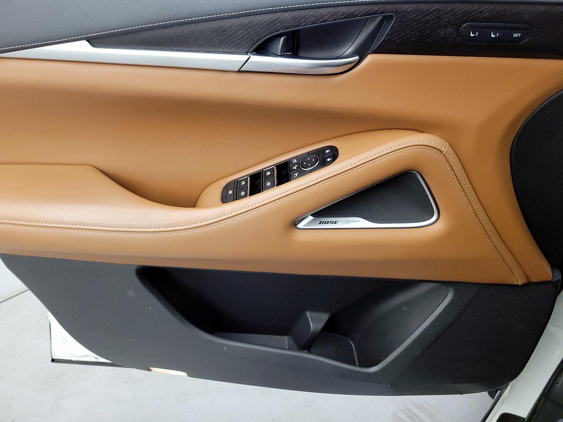 Thumbnail: 2023 INFINITI QX60 - 12