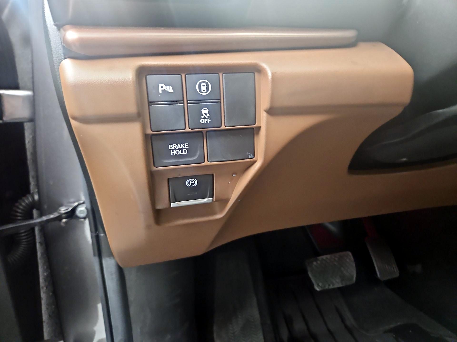 Thumbnail: 2024 Acura RDX - 13