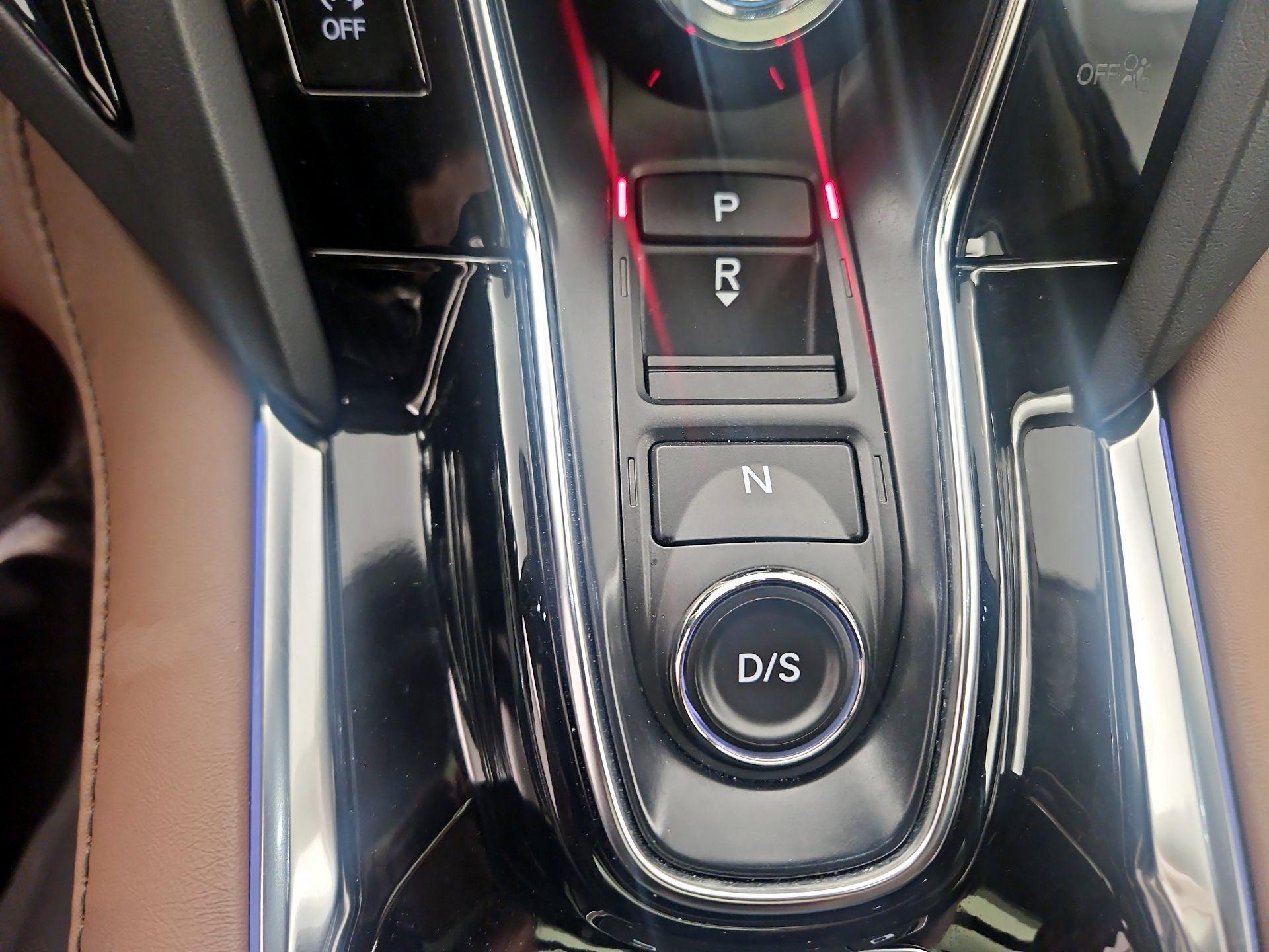 Thumbnail: 2024 Acura RDX - 17