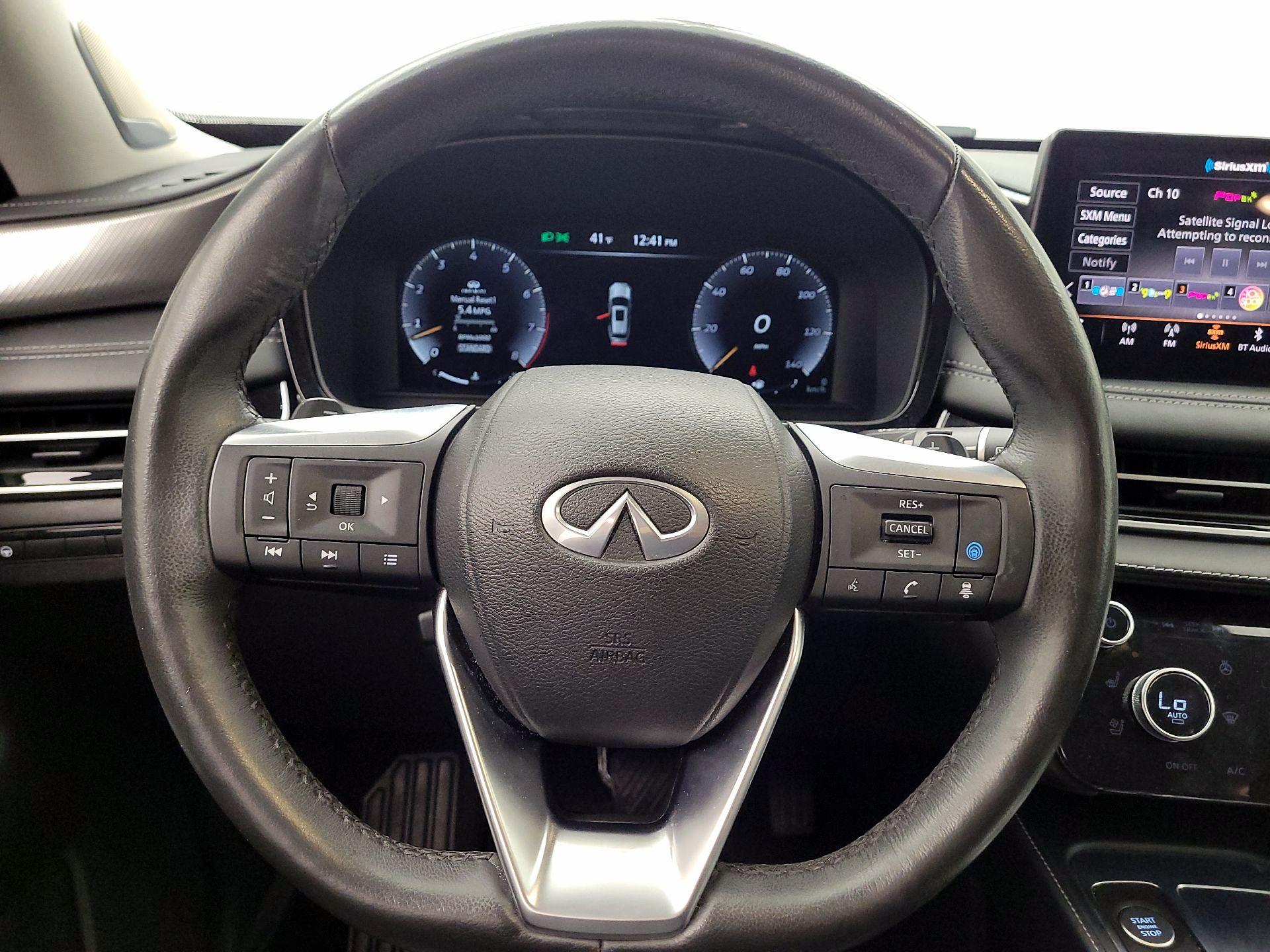 Thumbnail: 2023 INFINITI QX60 - 10