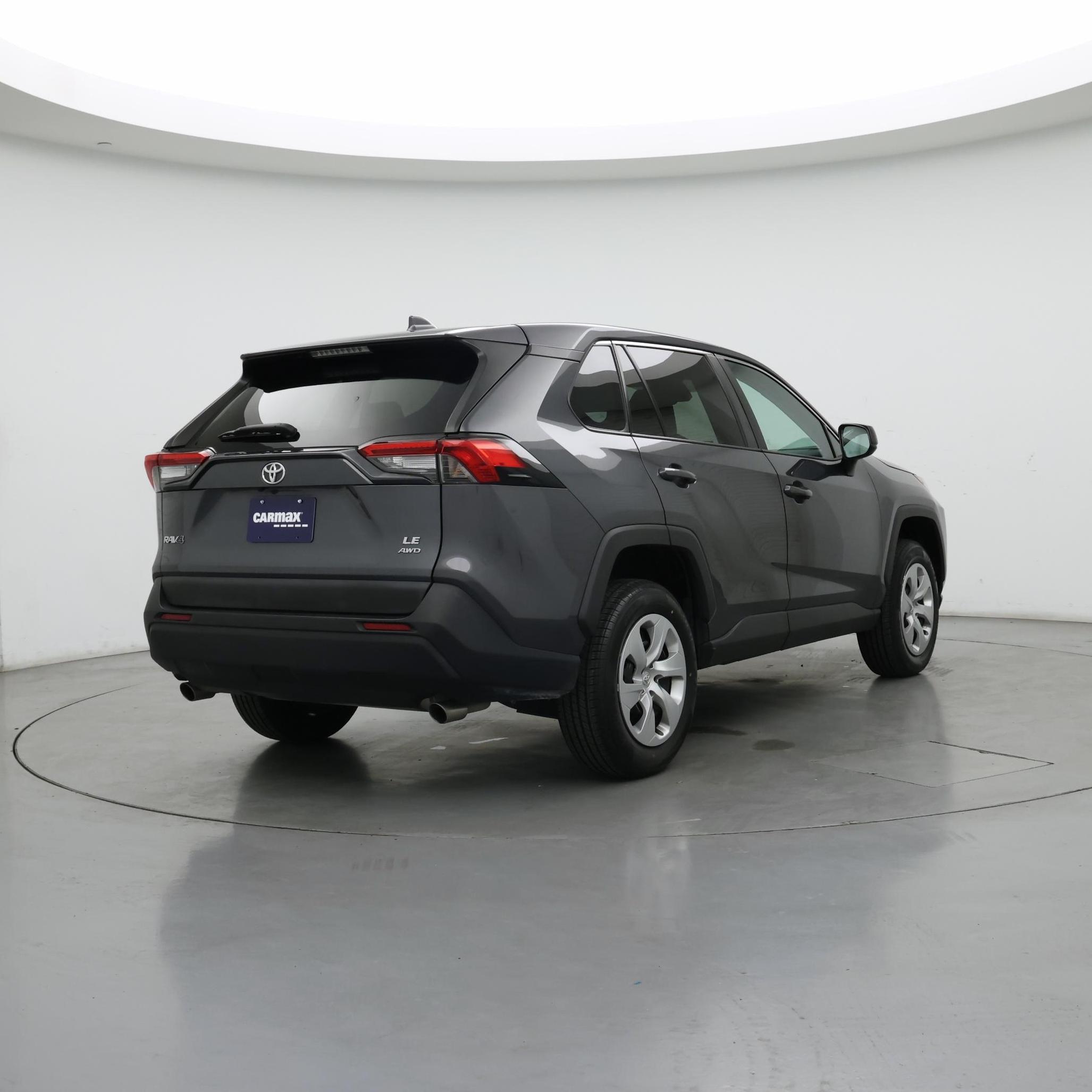 Thumbnail: 2022 Toyota RAV4 - 8