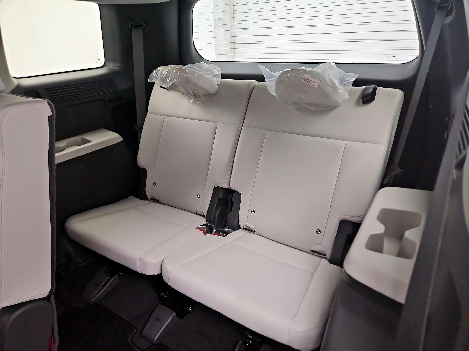 Thumbnail: 2025 Hyundai Santa Fe - 19