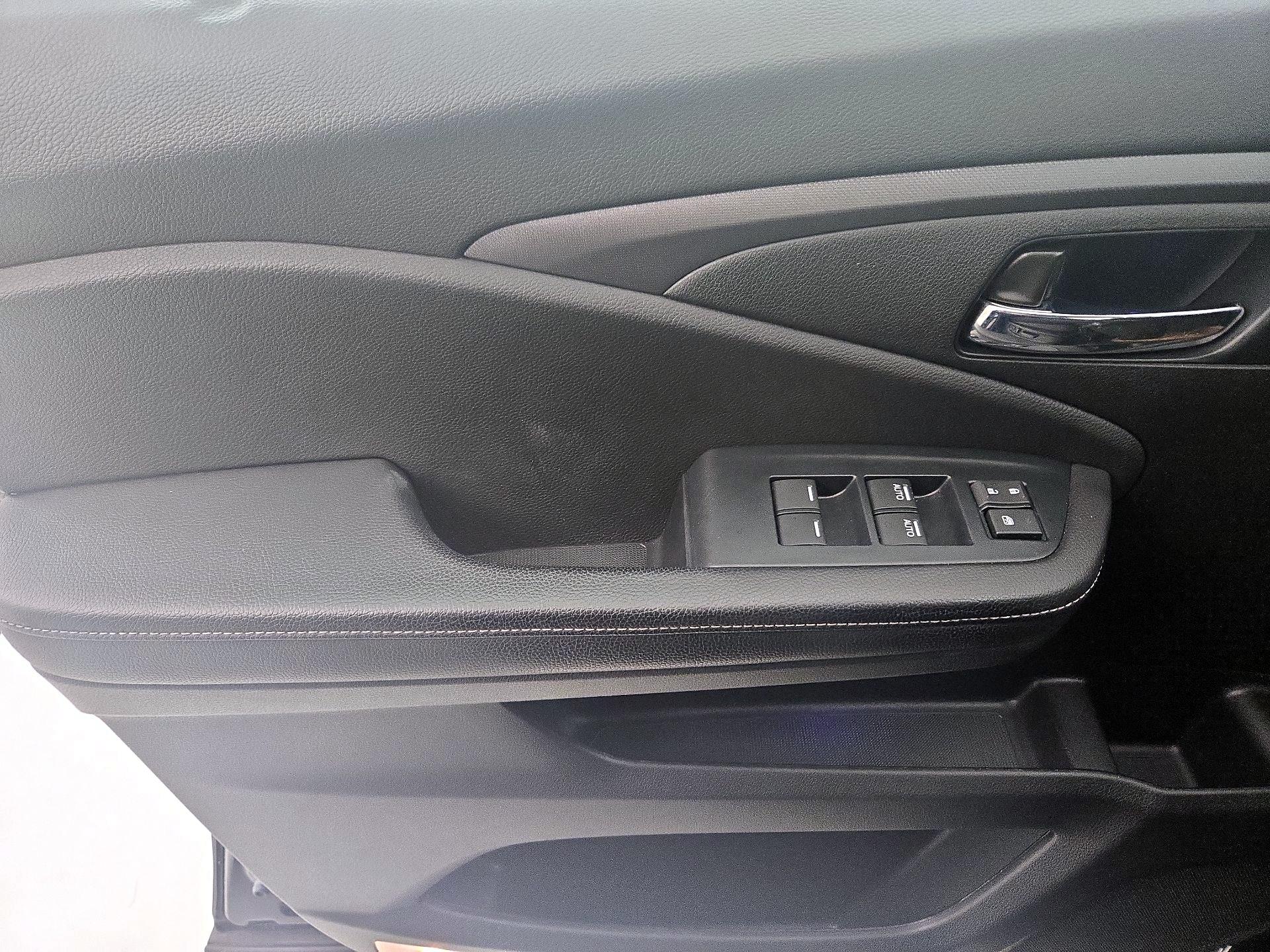 Thumbnail: 2023 Honda Ridgeline - 12