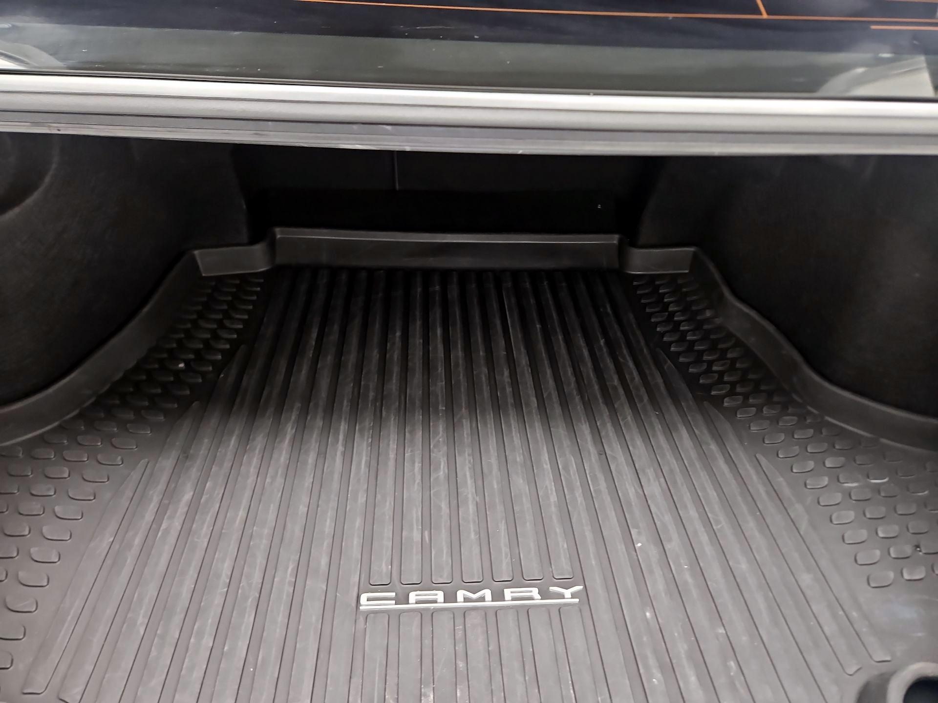 Thumbnail: 2023 Toyota Camry - 19