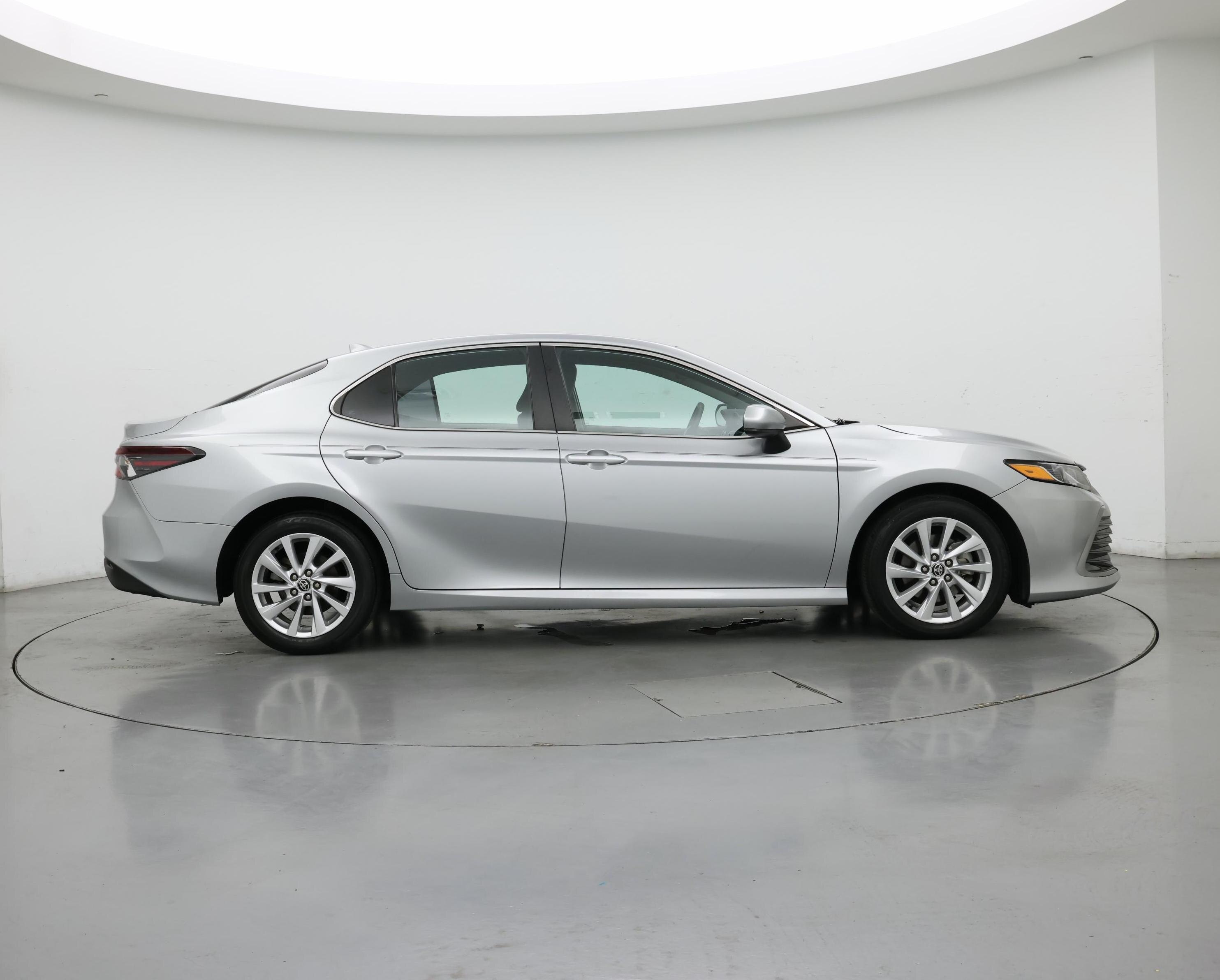 Thumbnail: 2023 Toyota Camry - 7