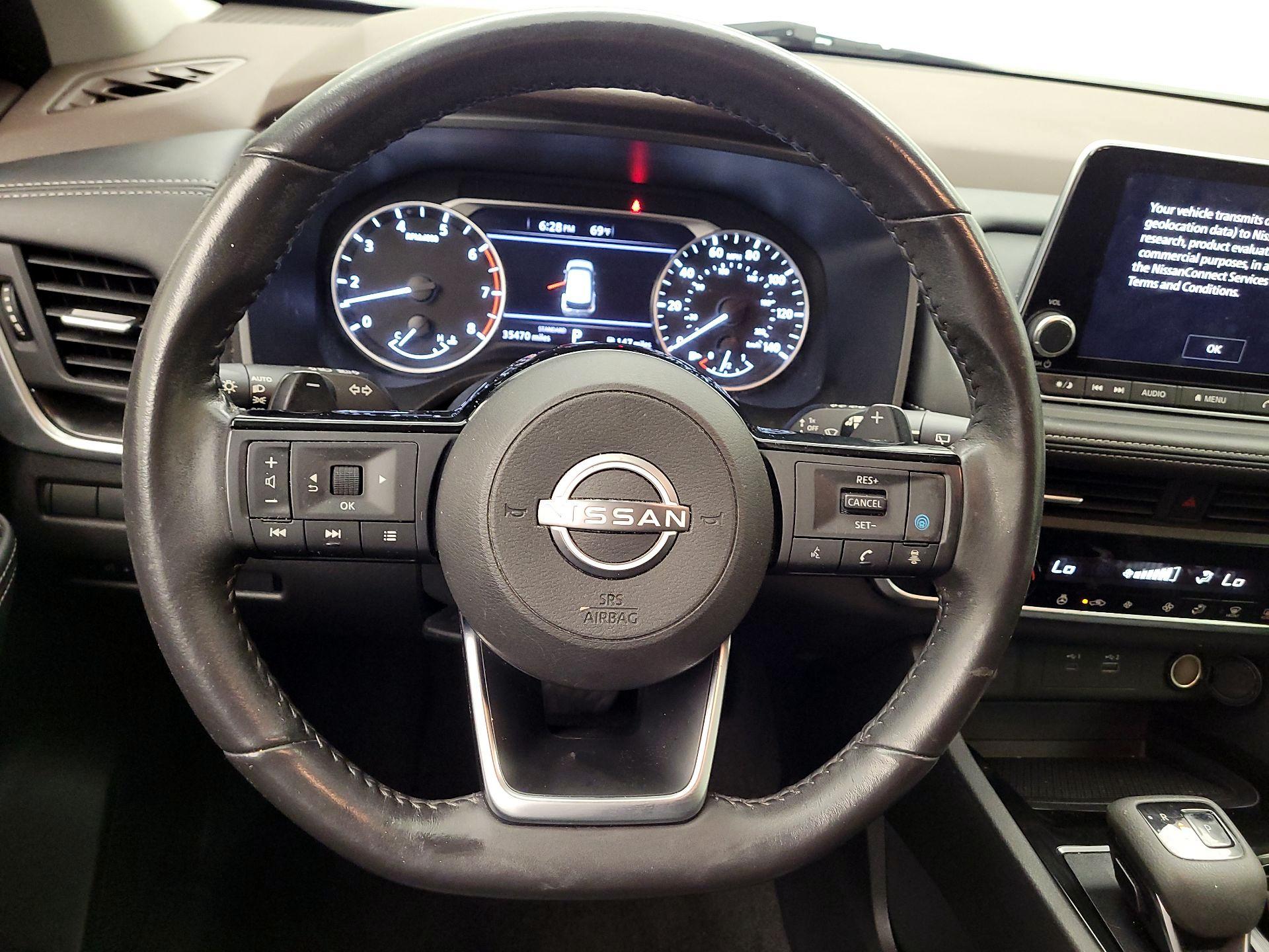 Thumbnail: 2023 Nissan Rogue - 10