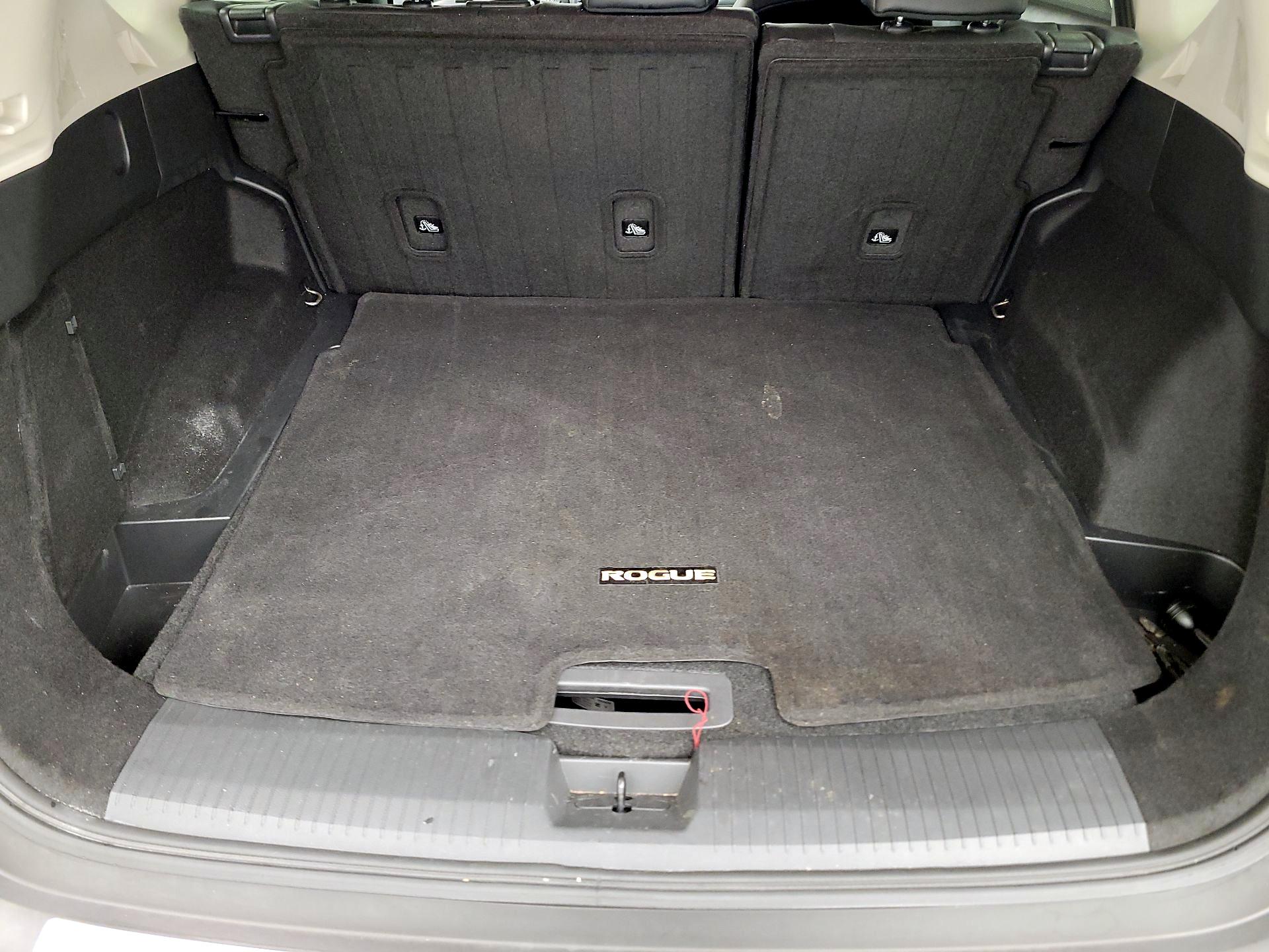 Thumbnail: 2023 Nissan Rogue - 16