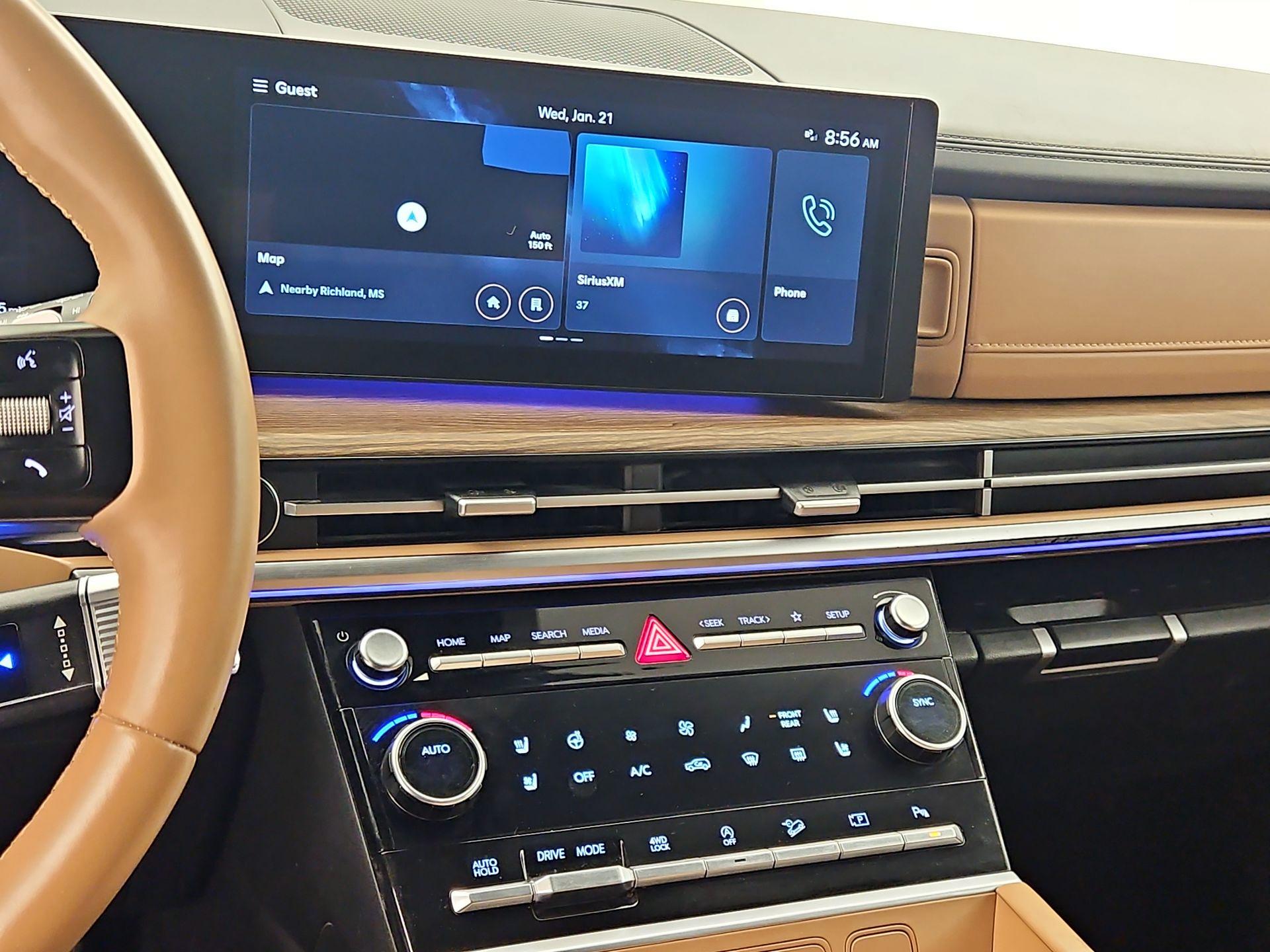 Thumbnail: 2024 Hyundai Santa Fe - 16