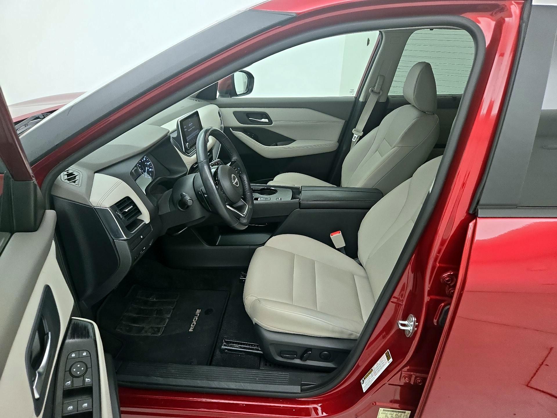 Thumbnail: 2023 Nissan Rogue - 11