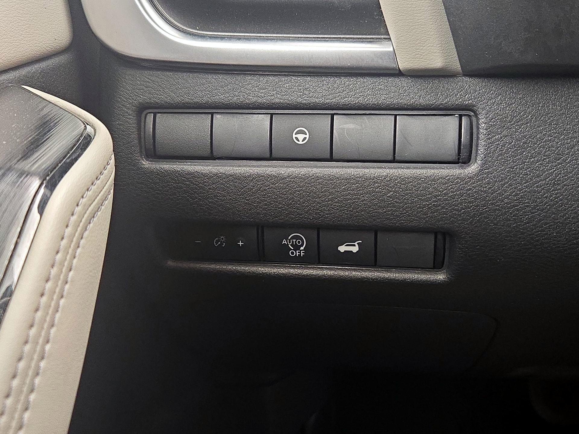 Thumbnail: 2023 Nissan Rogue - 13