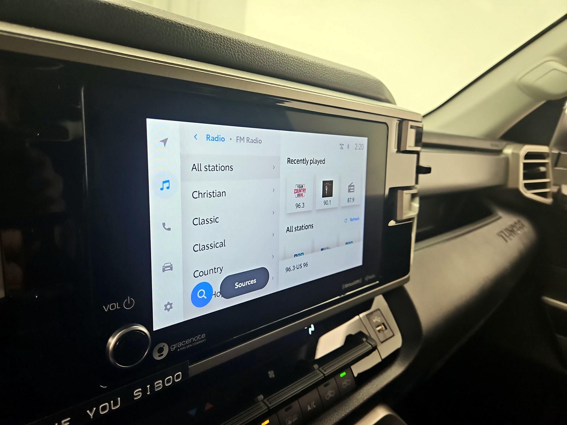 Thumbnail: 2023 Toyota Tundra - 15