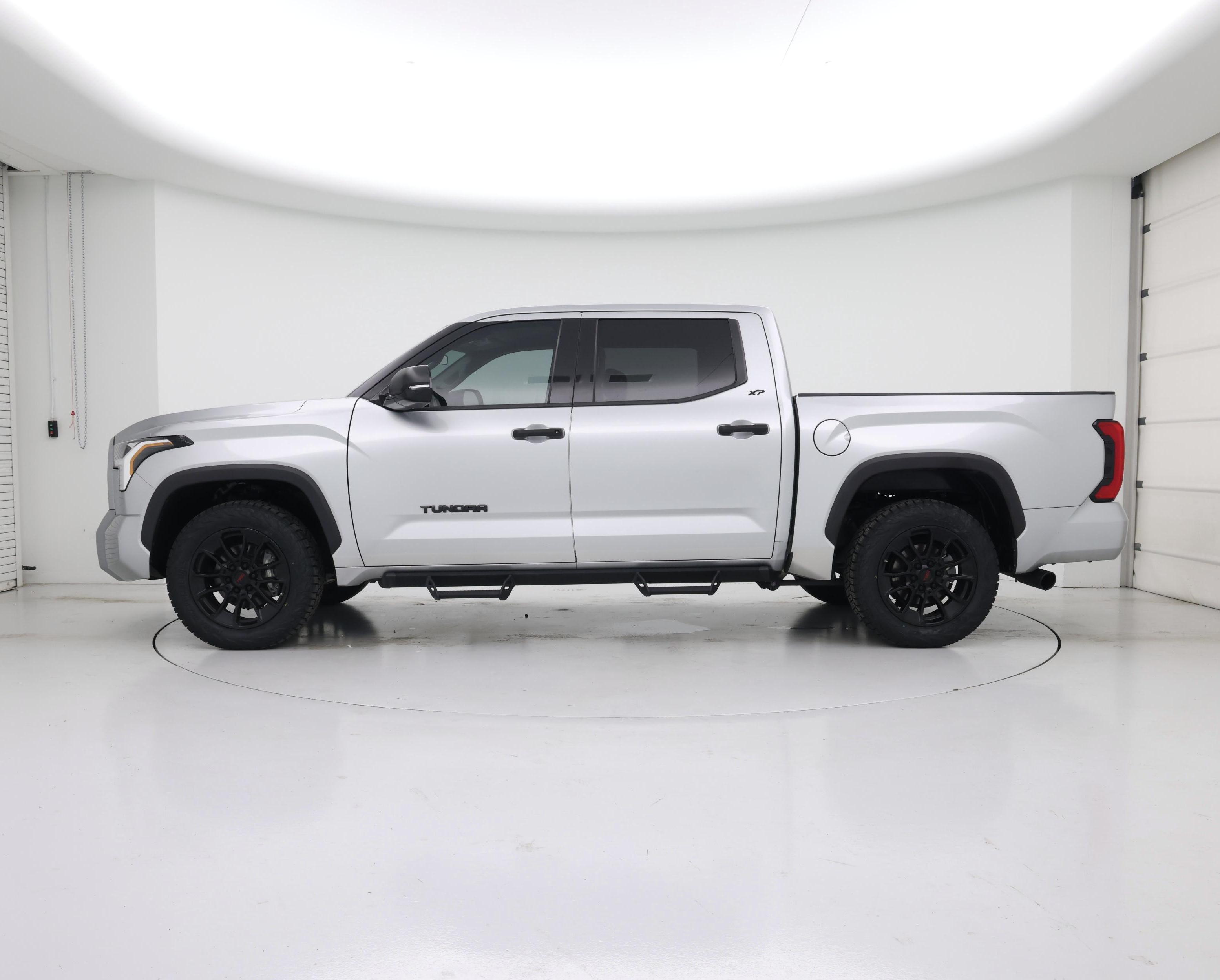 Thumbnail: 2023 Toyota Tundra - 3