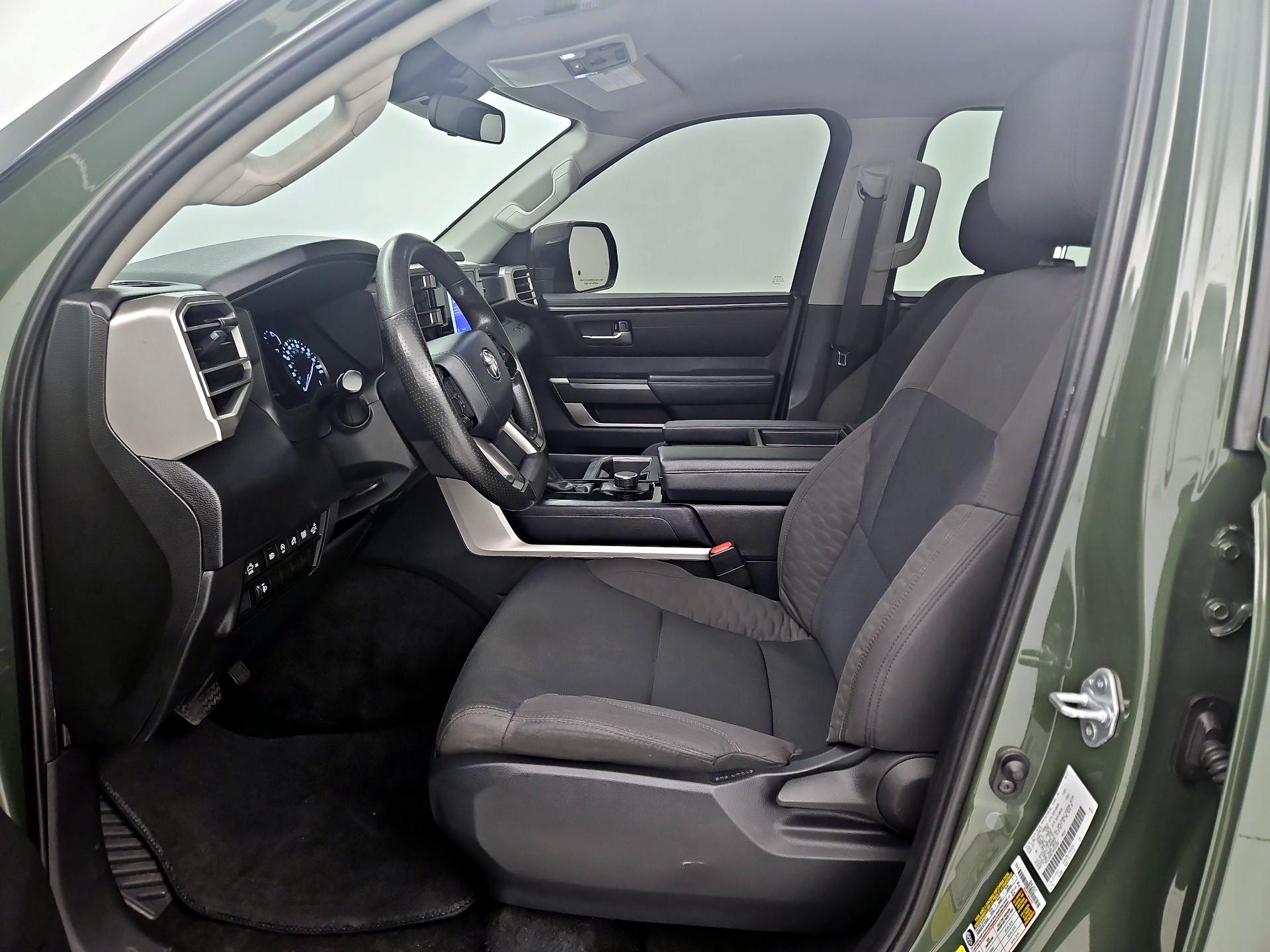 Thumbnail: 2022 Toyota Tundra - 11