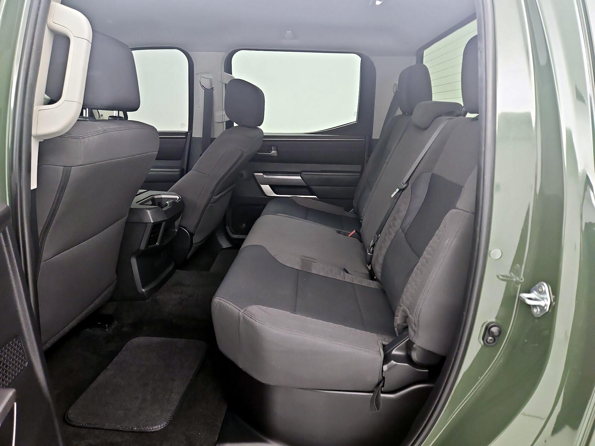 Thumbnail: 2022 Toyota Tundra - 19