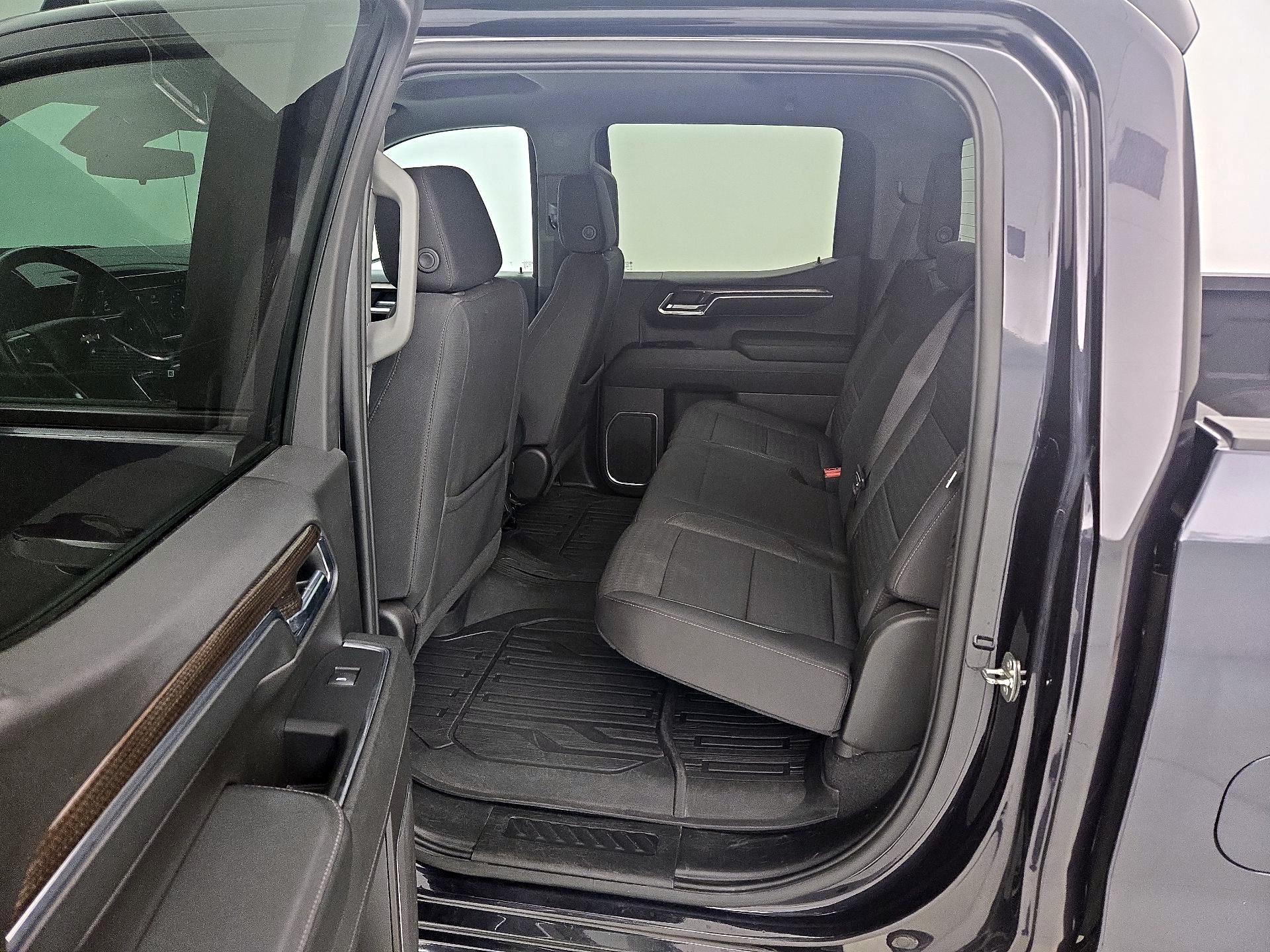 Thumbnail: 2023 Chevrolet Silverado 1500 - 20