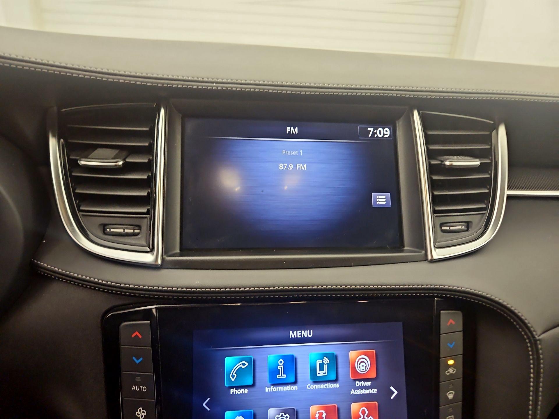 Thumbnail: 2023 INFINITI QX50 - 13