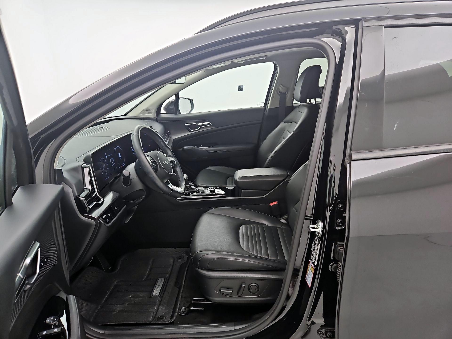 Thumbnail: 2024 Kia Sportage - 11