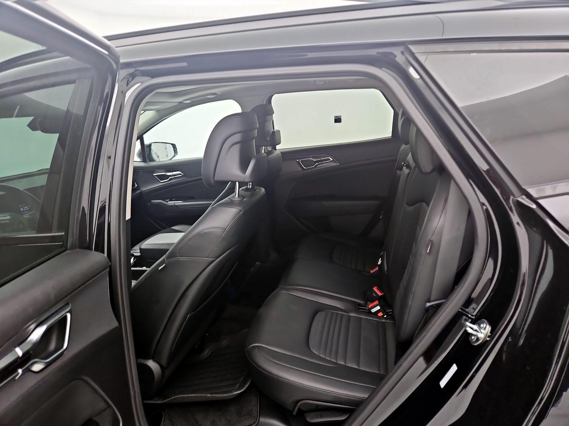 Thumbnail: 2024 Kia Sportage - 20