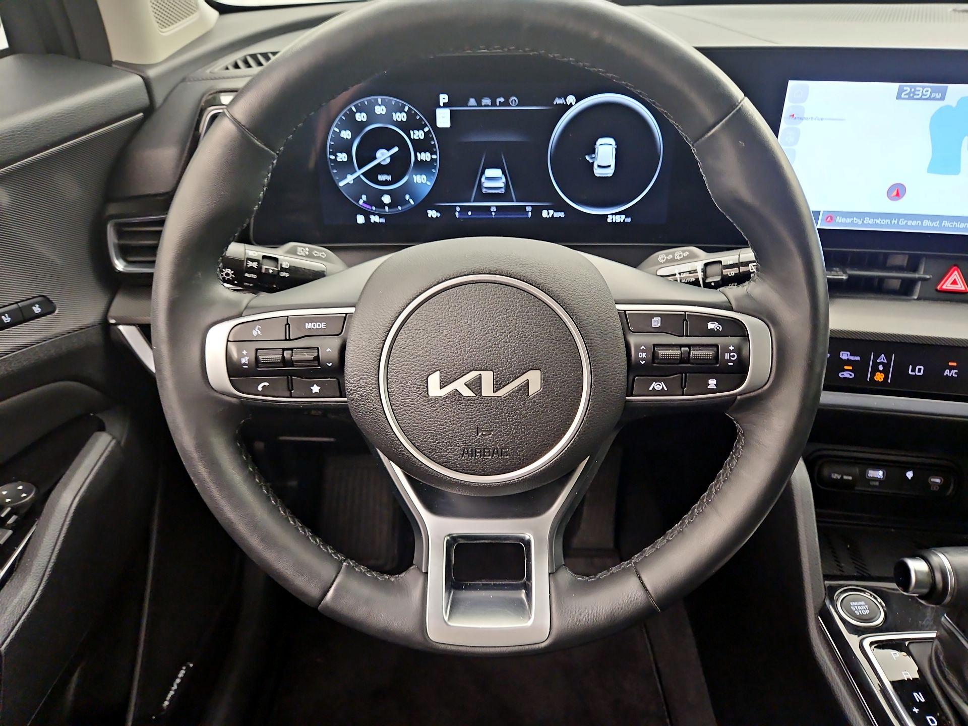 Thumbnail: 2023 Kia Sportage - 10