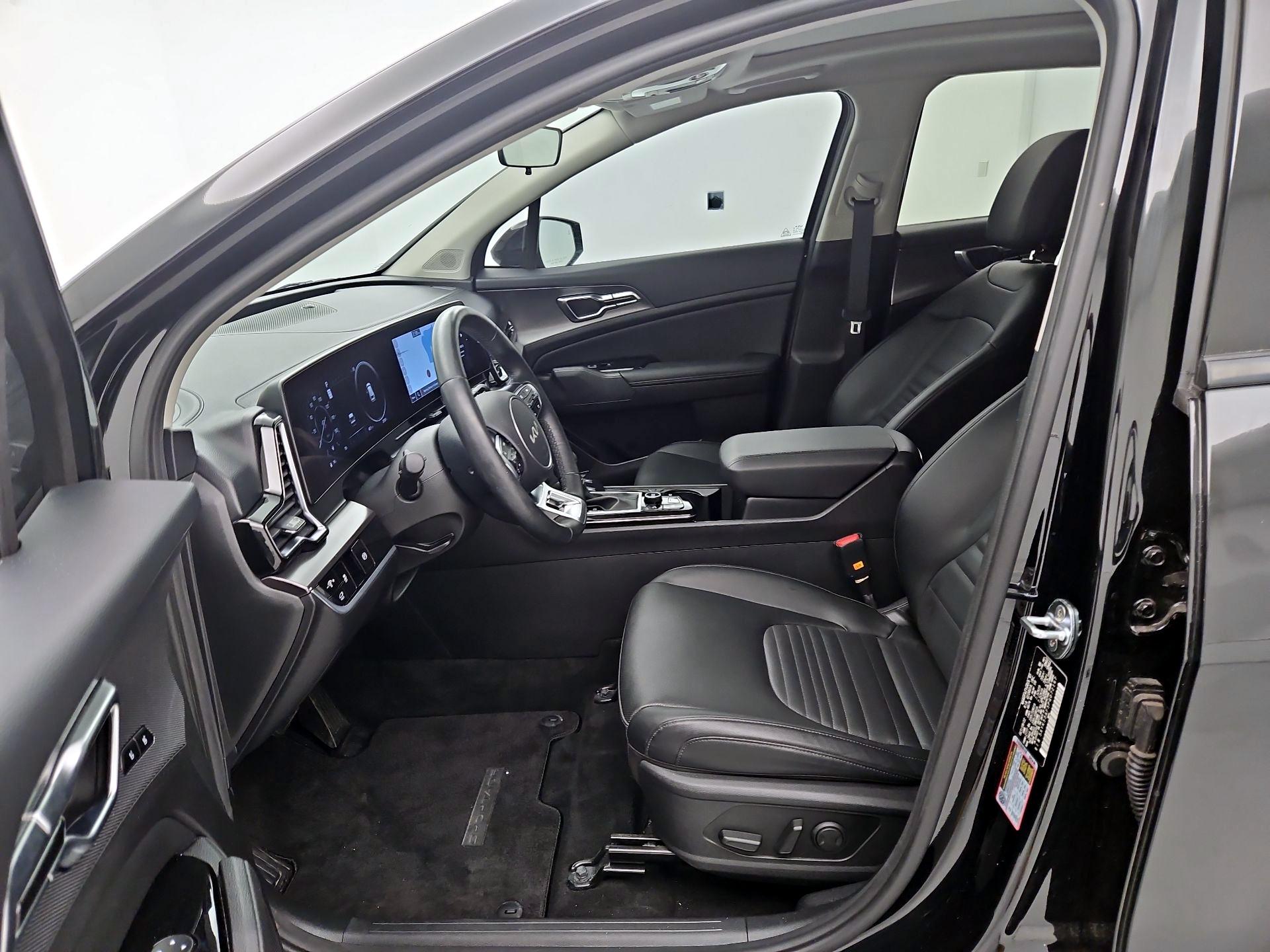 Thumbnail: 2023 Kia Sportage - 11