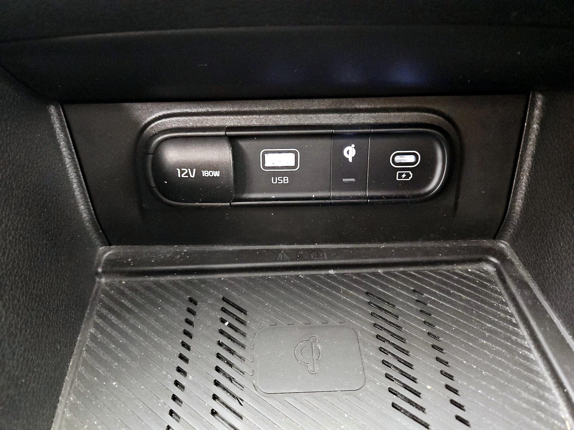 Thumbnail: 2023 Kia Sportage - 19