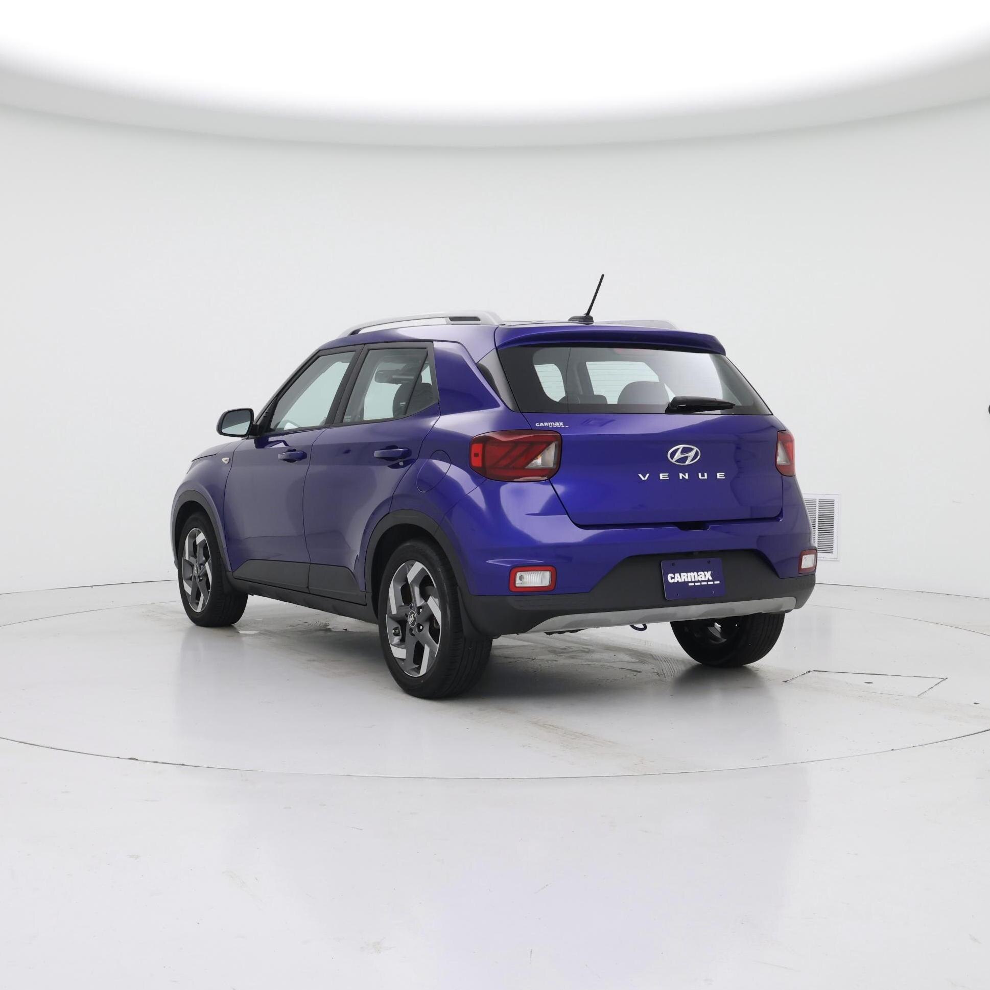 Thumbnail: 2023 Hyundai Venue - 2