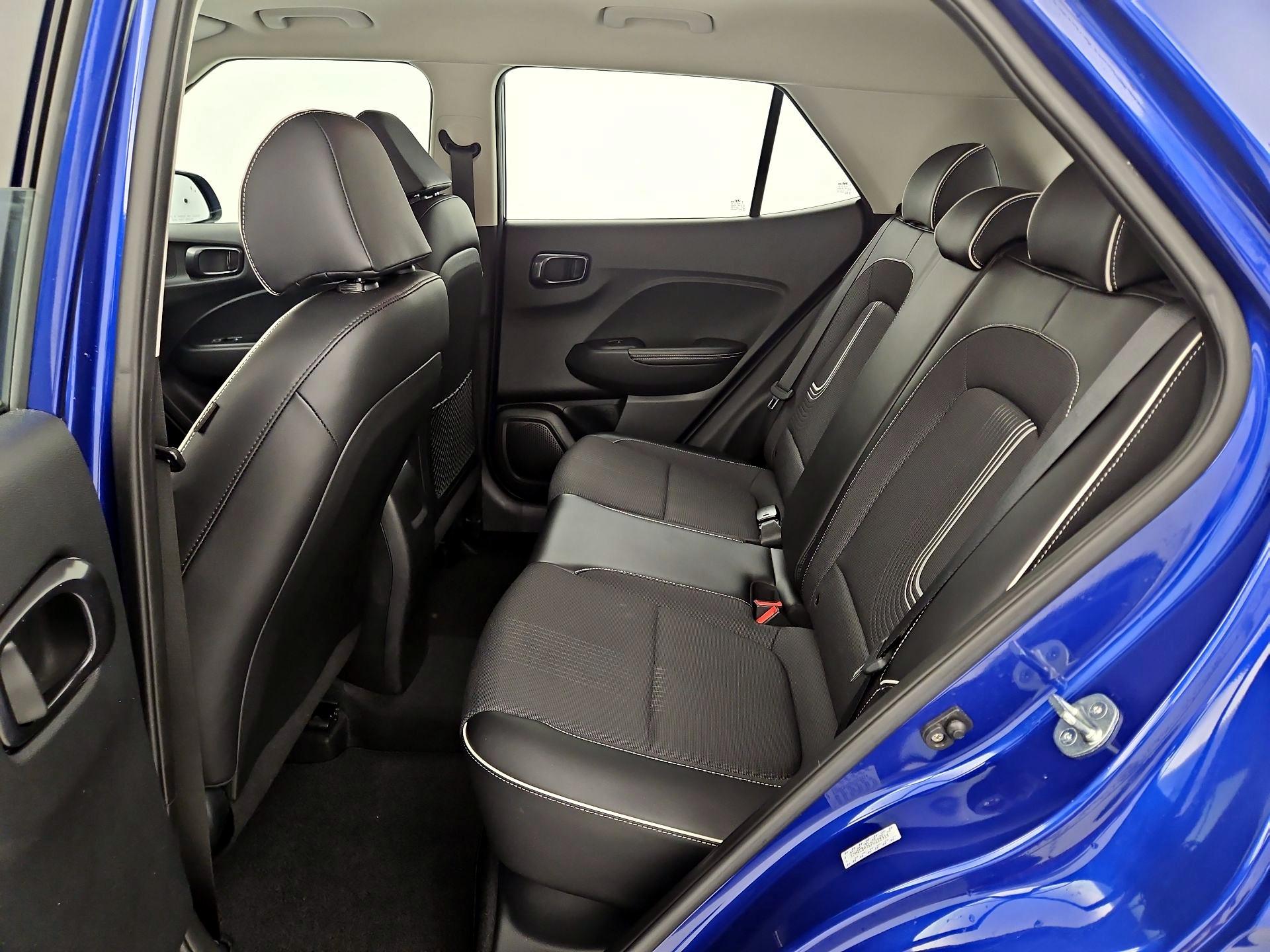 Thumbnail: 2023 Hyundai Venue - 20