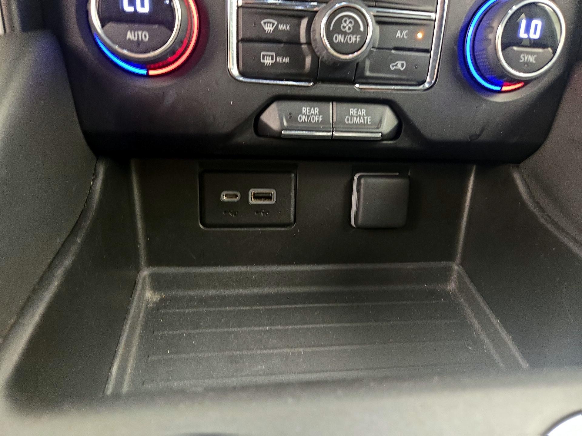 Thumbnail: 2023 Chevrolet Tahoe - 18