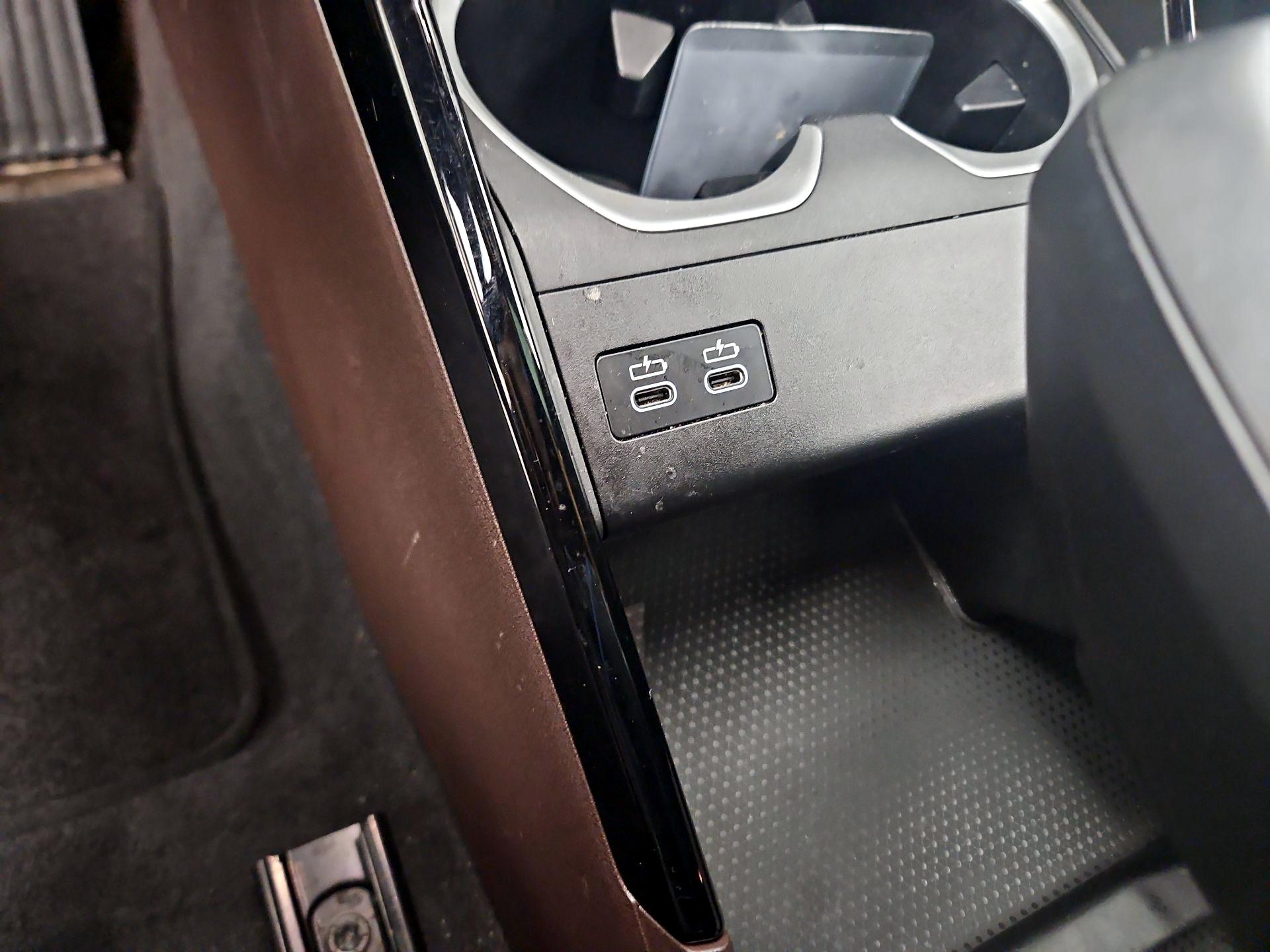 Thumbnail: 2025 BMW X2 - 18