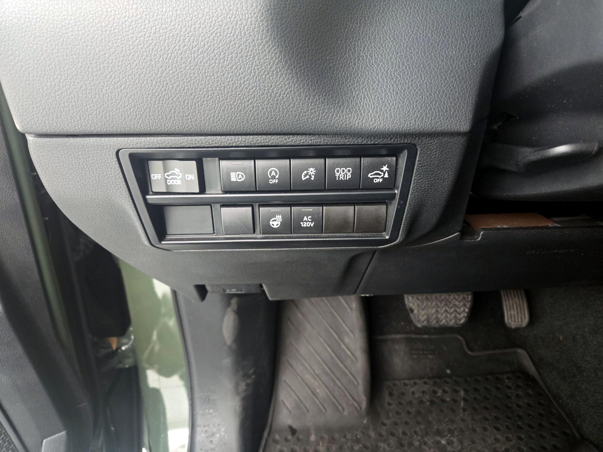 Thumbnail: 2023 Toyota Tundra - 13