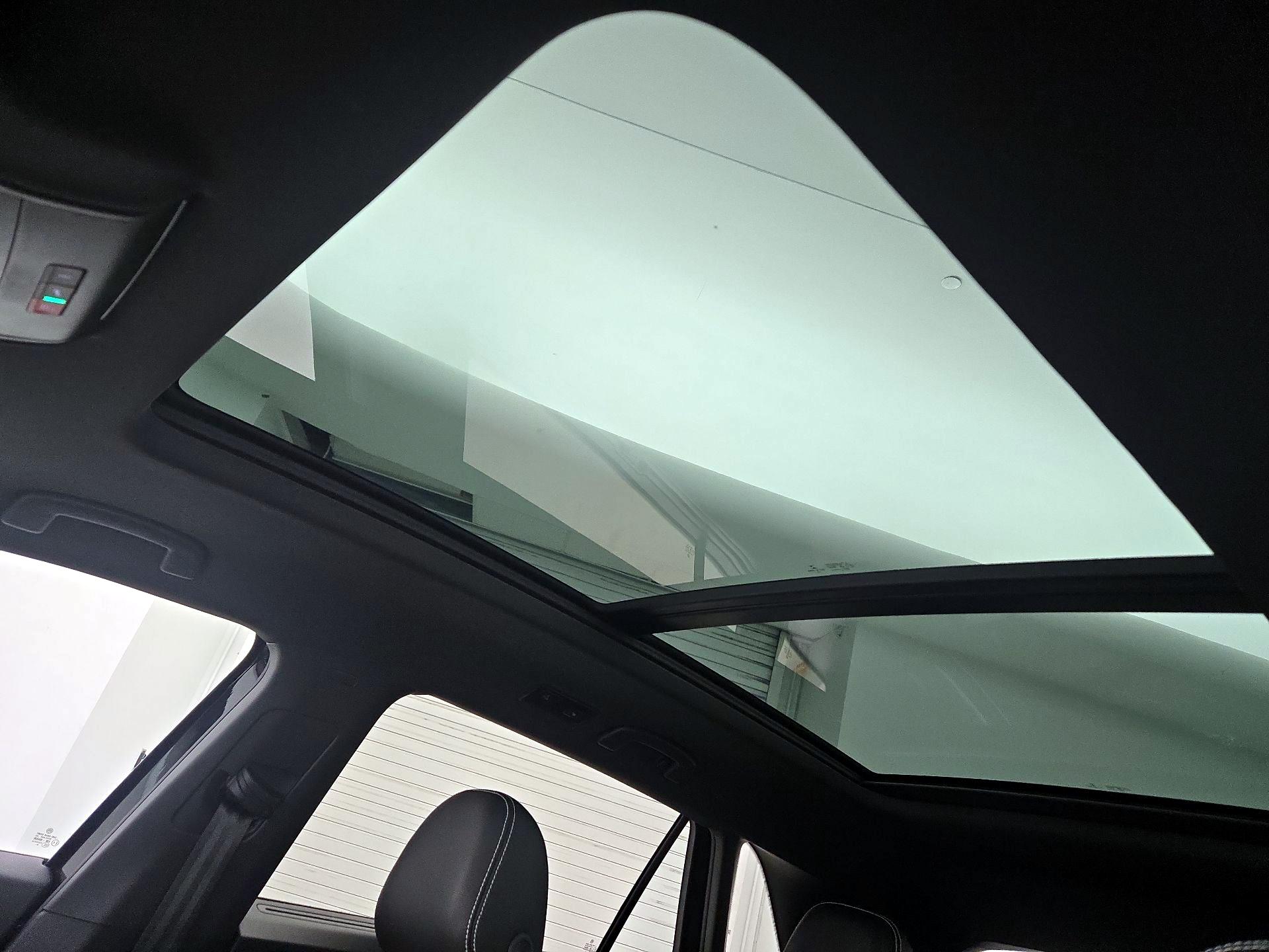 Thumbnail: 2021 Volkswagen Atlas - 19