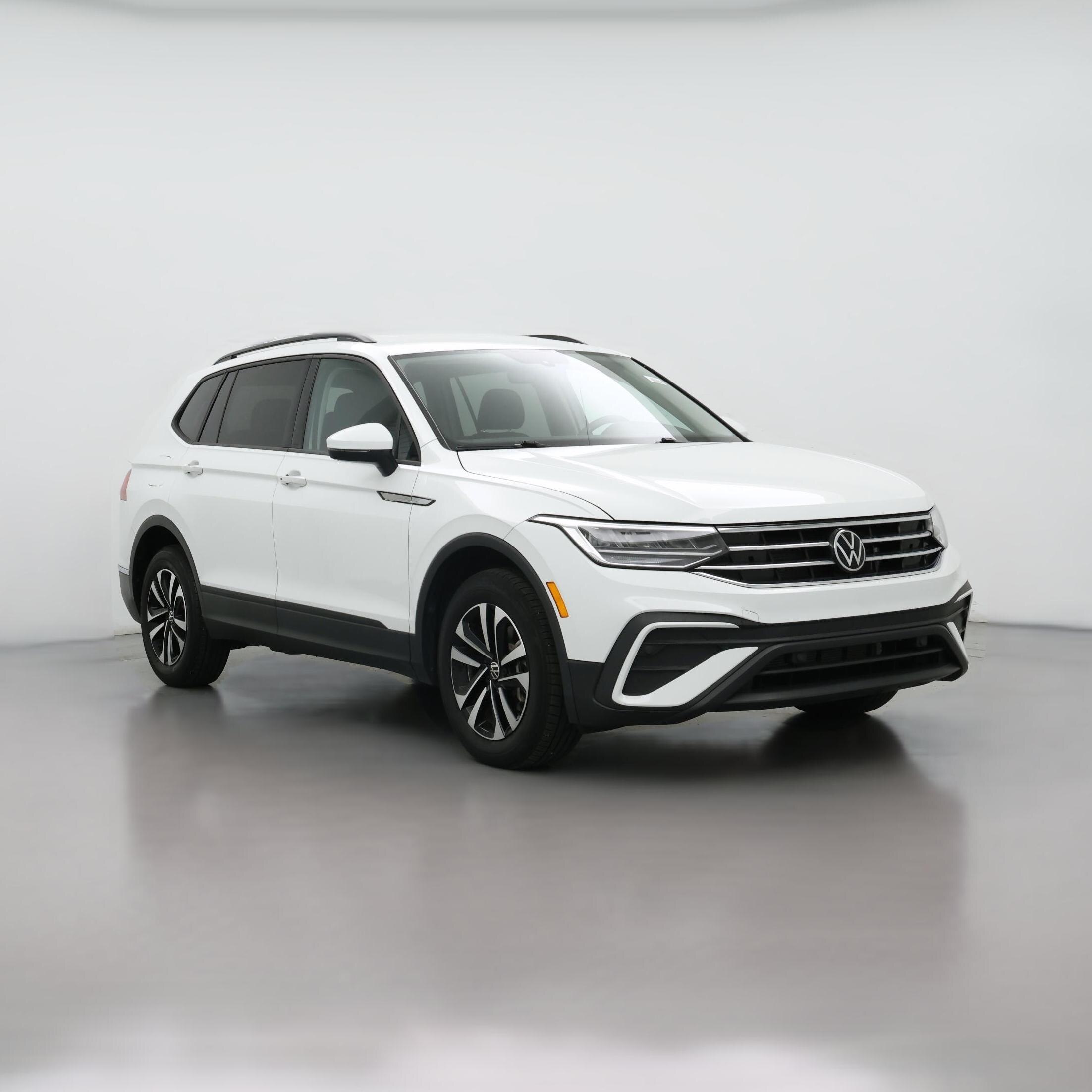 Thumbnail: 2023 Volkswagen Tiguan - 1