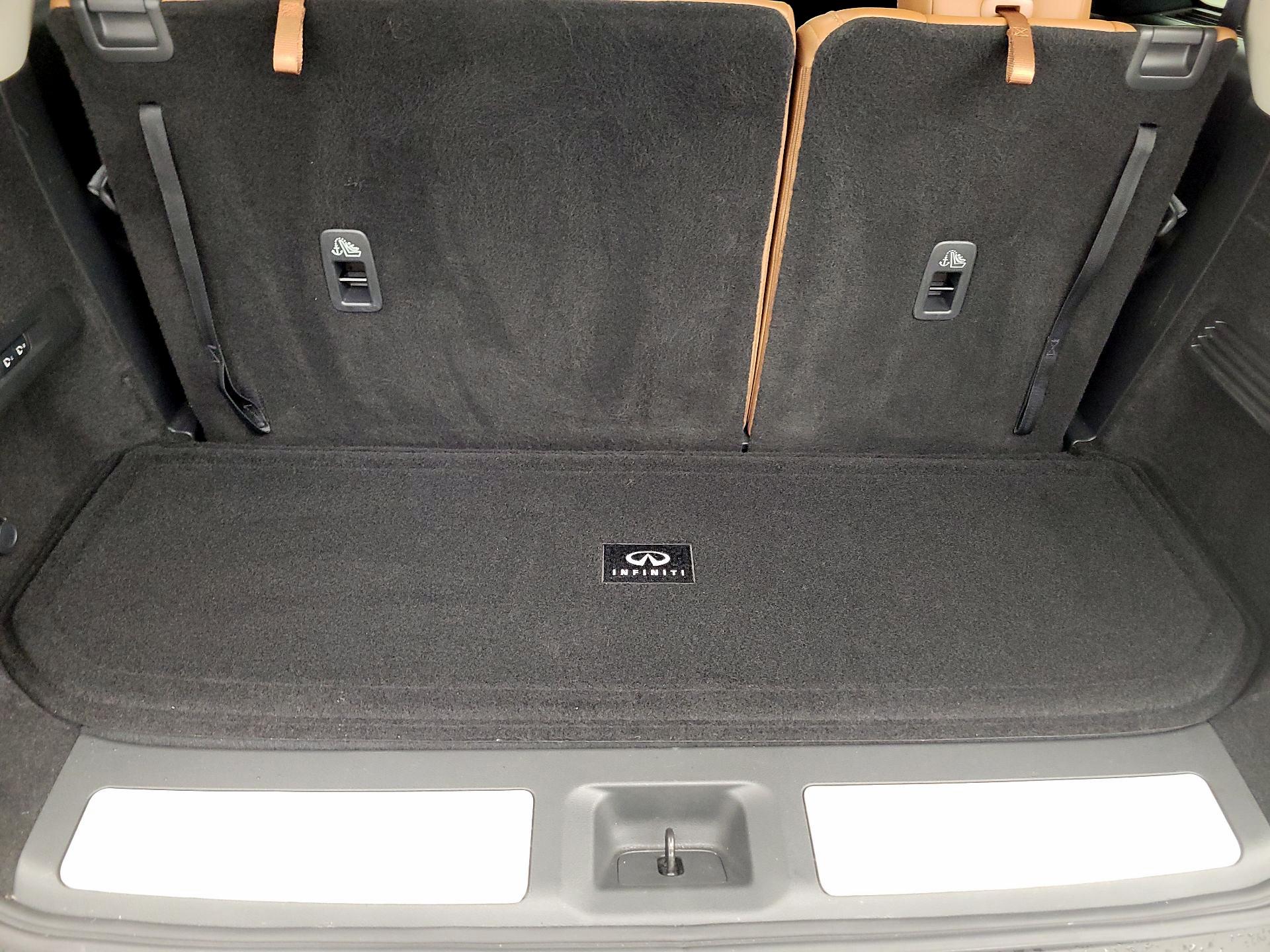 Thumbnail: 2023 INFINITI QX60 - 16